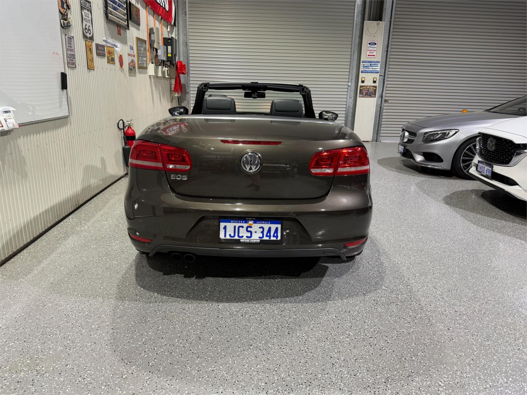 
								2012 Volkswagen Eos 155TSI full									