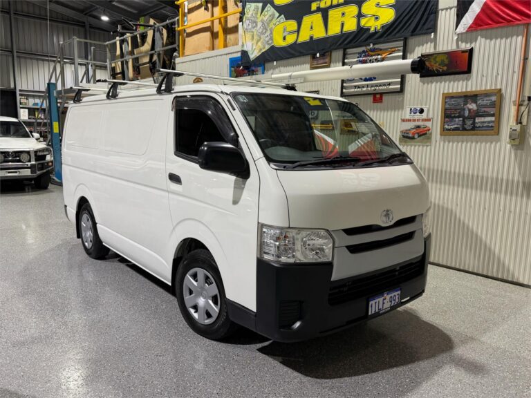 2016 Toyota Hiace