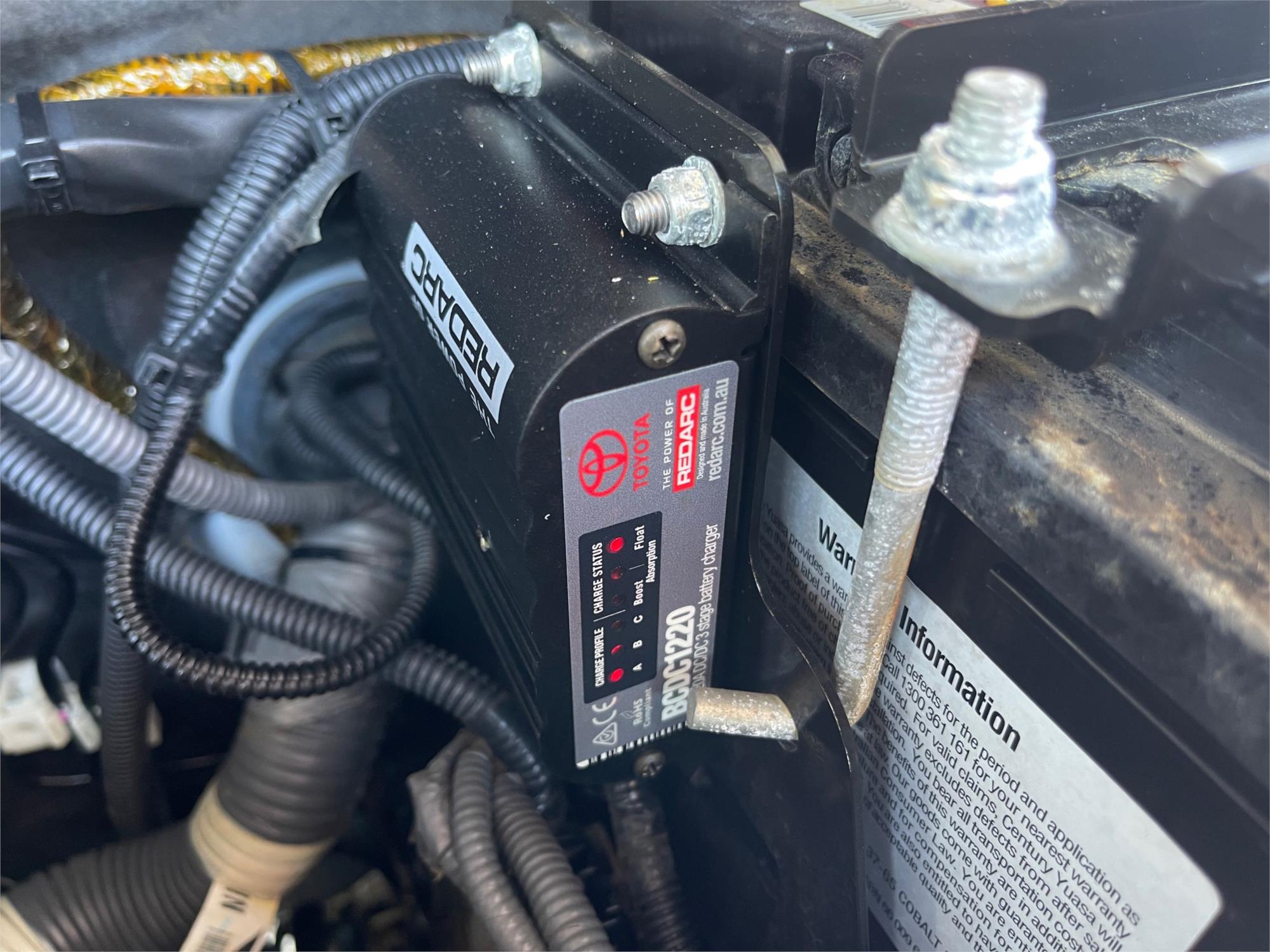 
								2018 Toyota Hilux SR full									