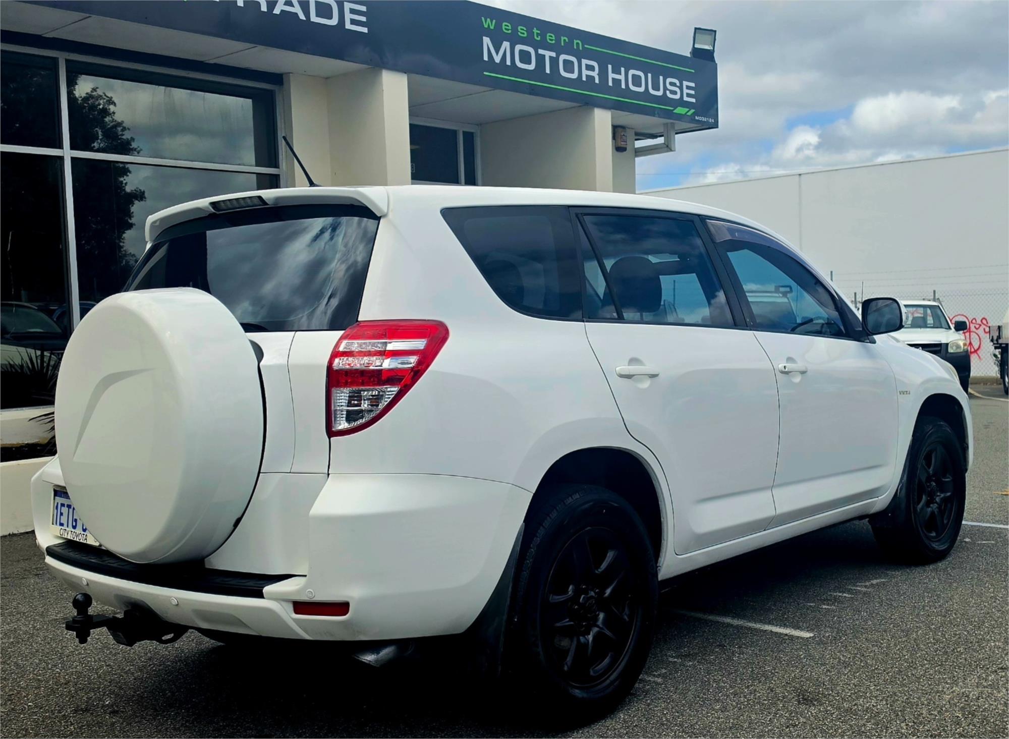 
								2008 Toyota RAV4 CV full									