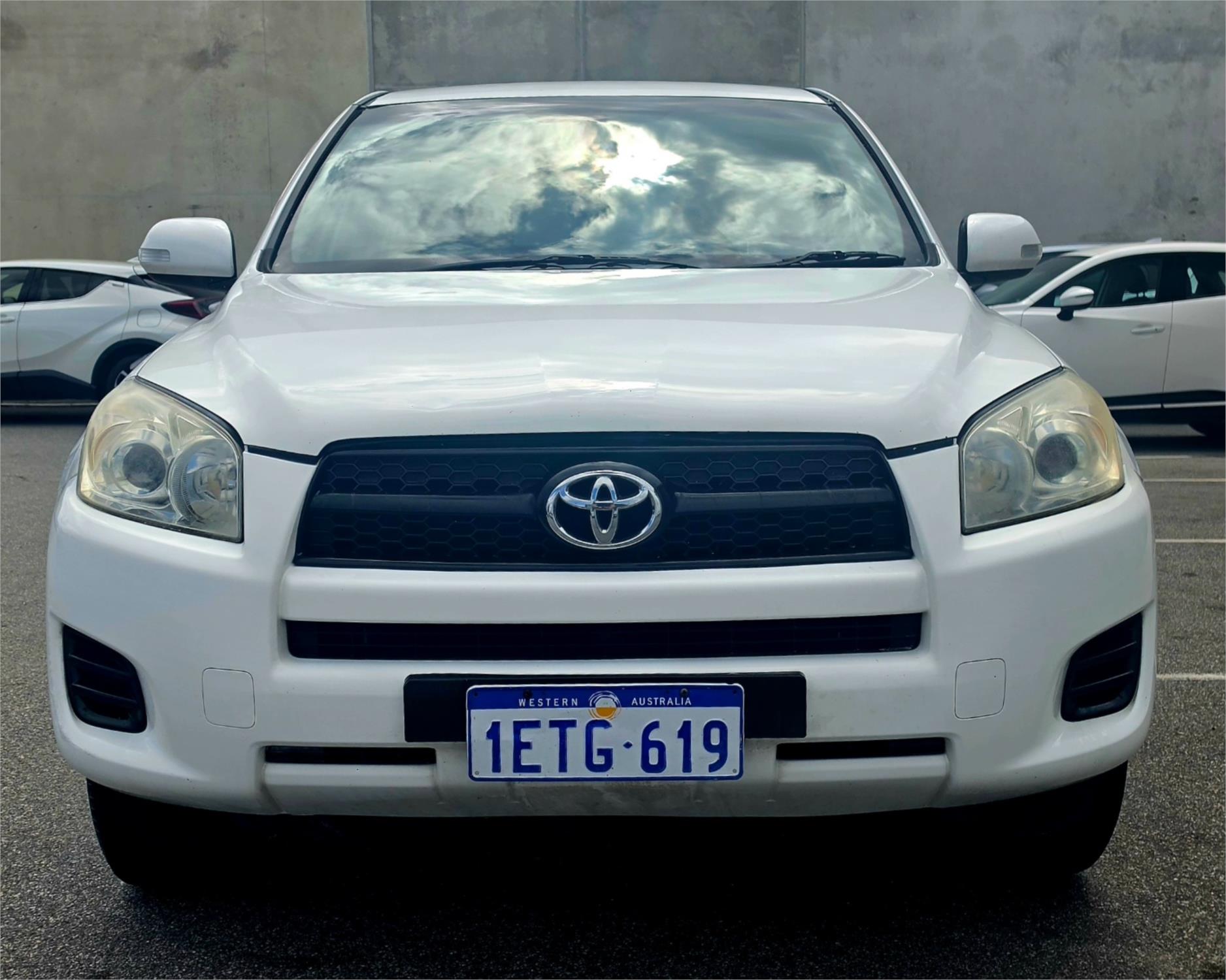 
								2008 Toyota RAV4 CV full									