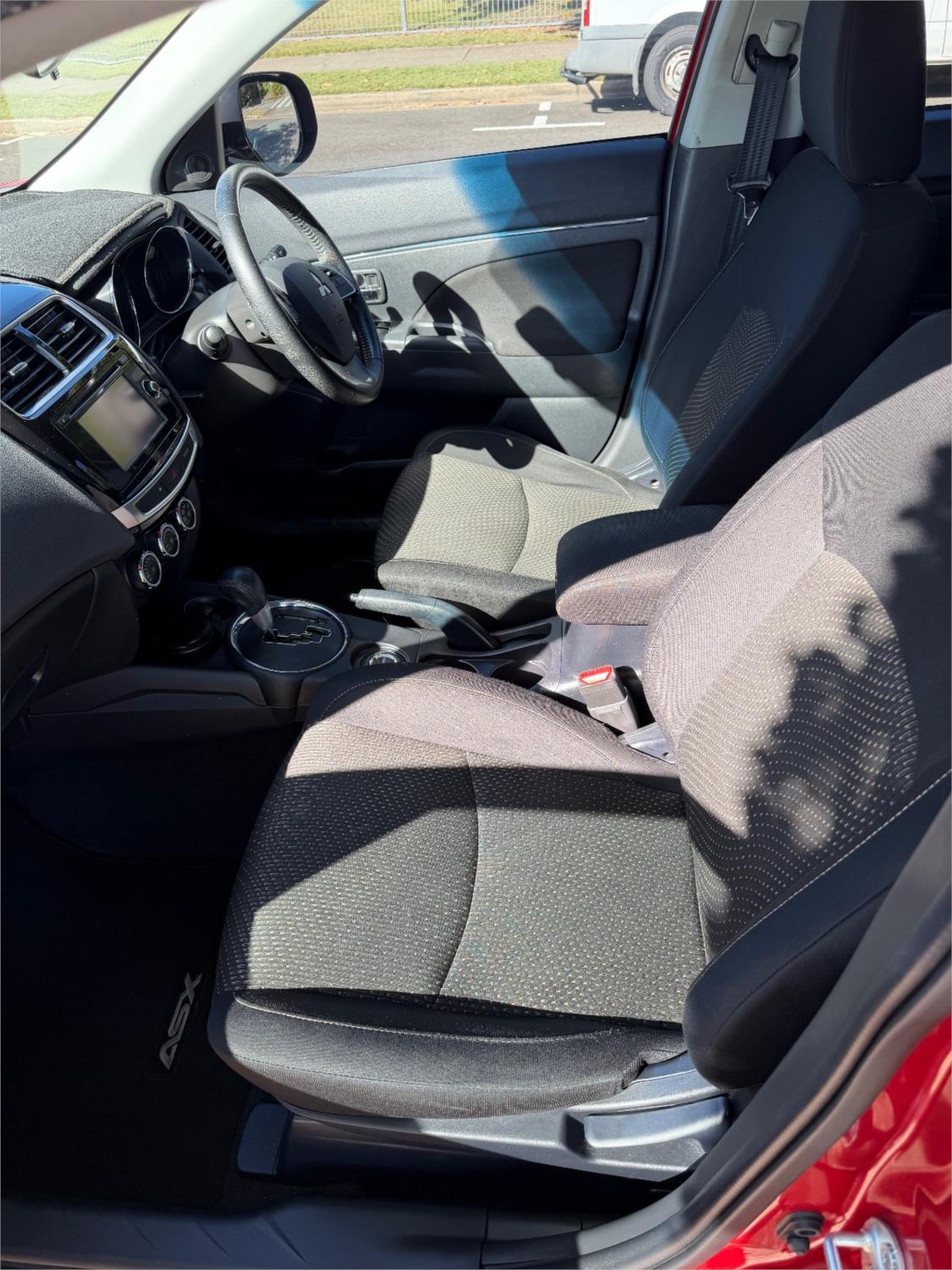 
								2014 MITSUBISHI ASX (4WD) full									