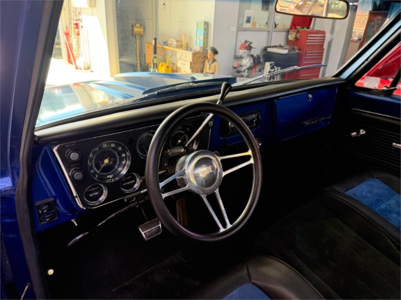 
								Chevrolet c10 Utility (1968) full									