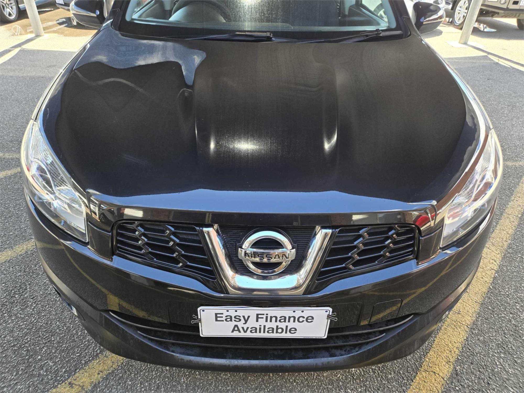 
								2010 Nissan Dualis ST full									