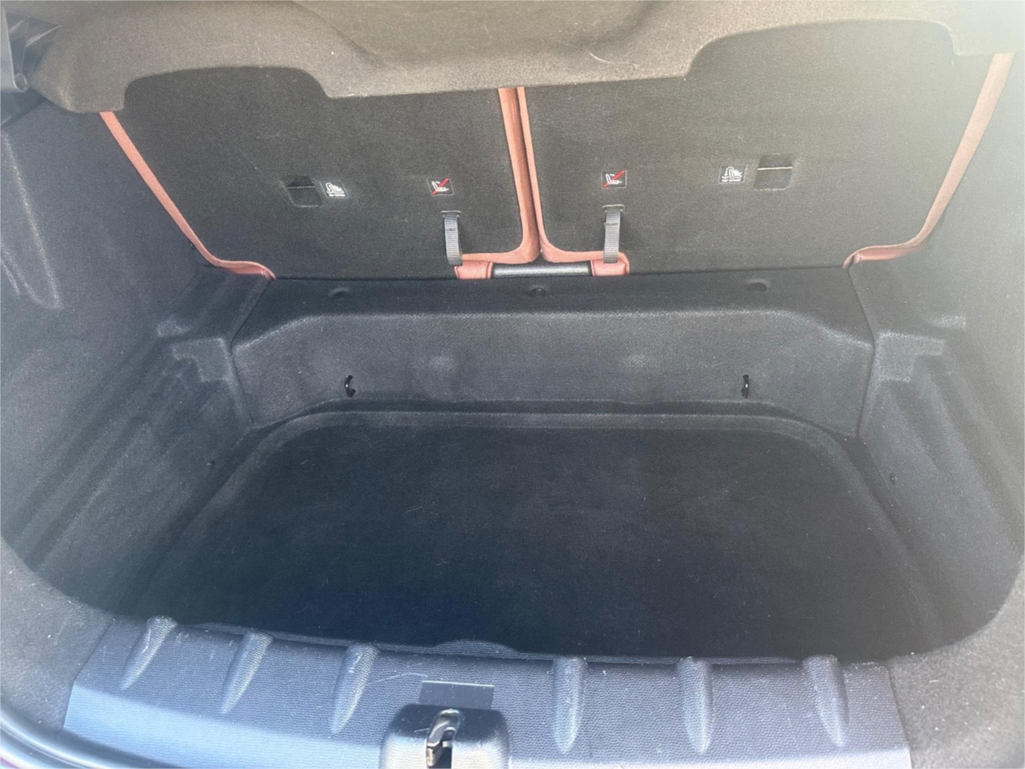
								2014 MINI COOPER PACEMAN full									