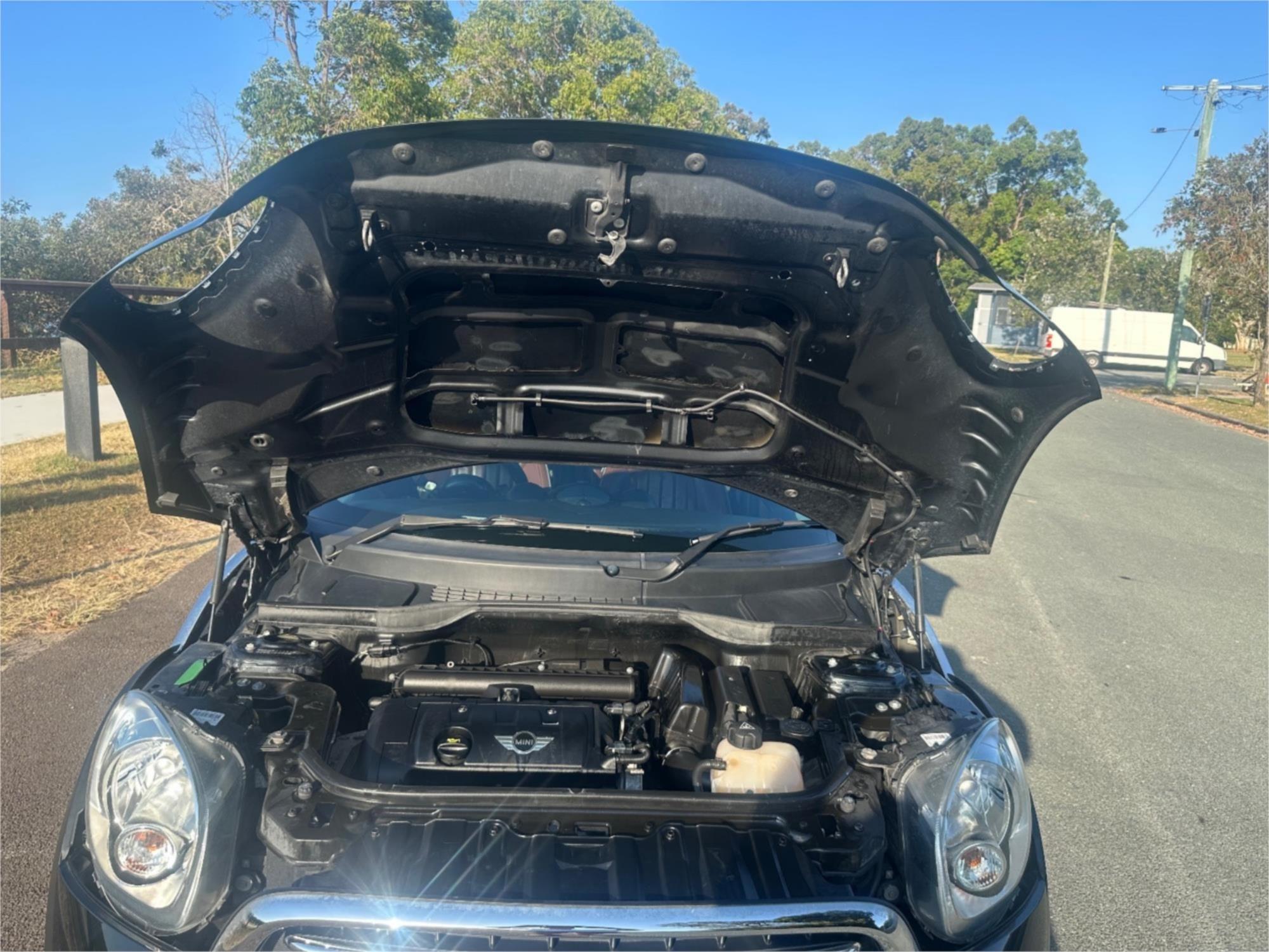 
								2014 MINI COOPER PACEMAN full									