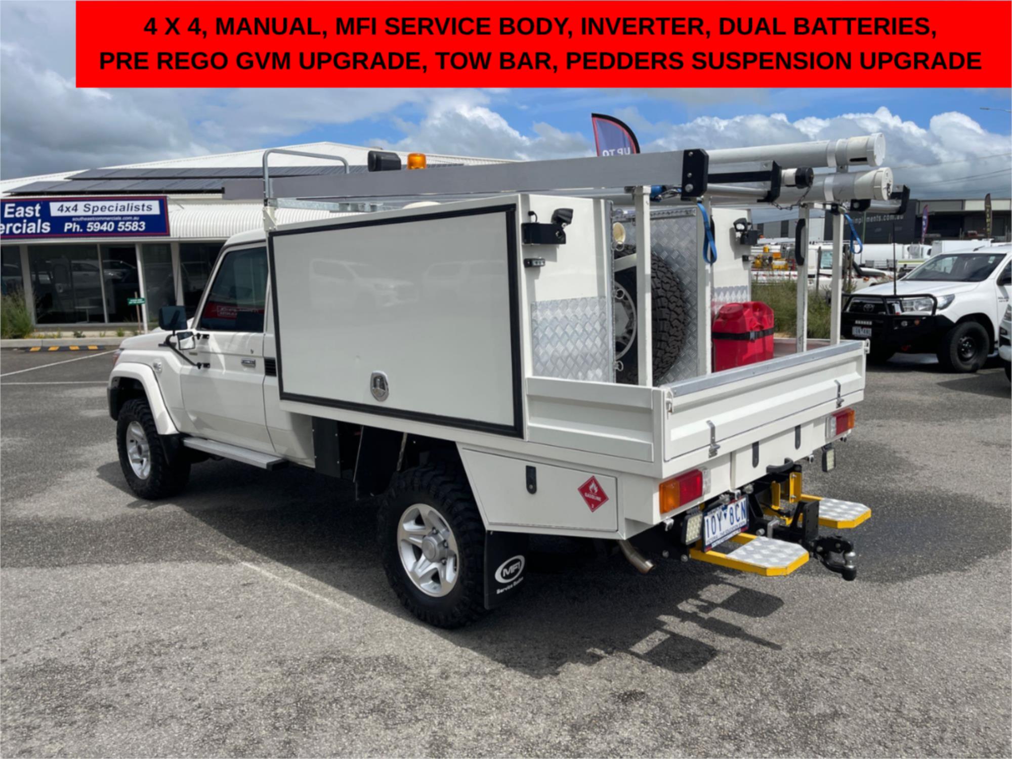 
								2018 Toyota Landcruiser GXL full									
