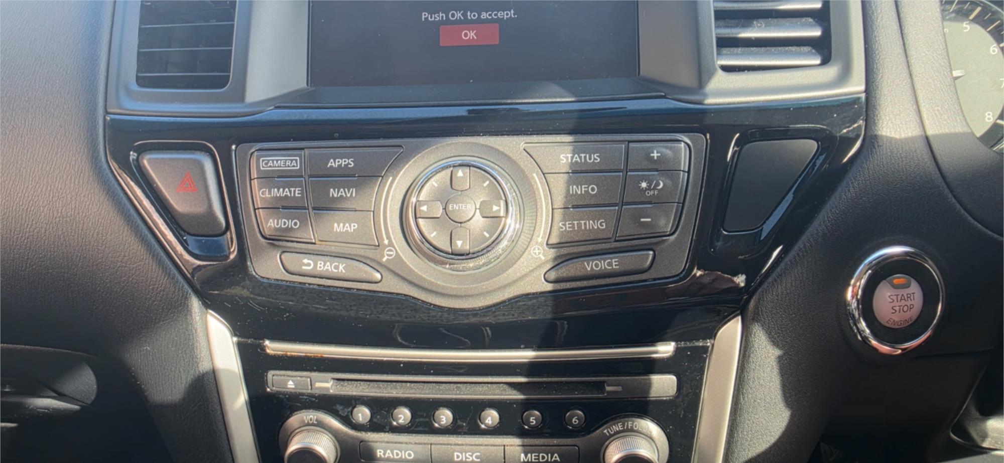 
								2017 Nissan Pathfinder ST-L full									