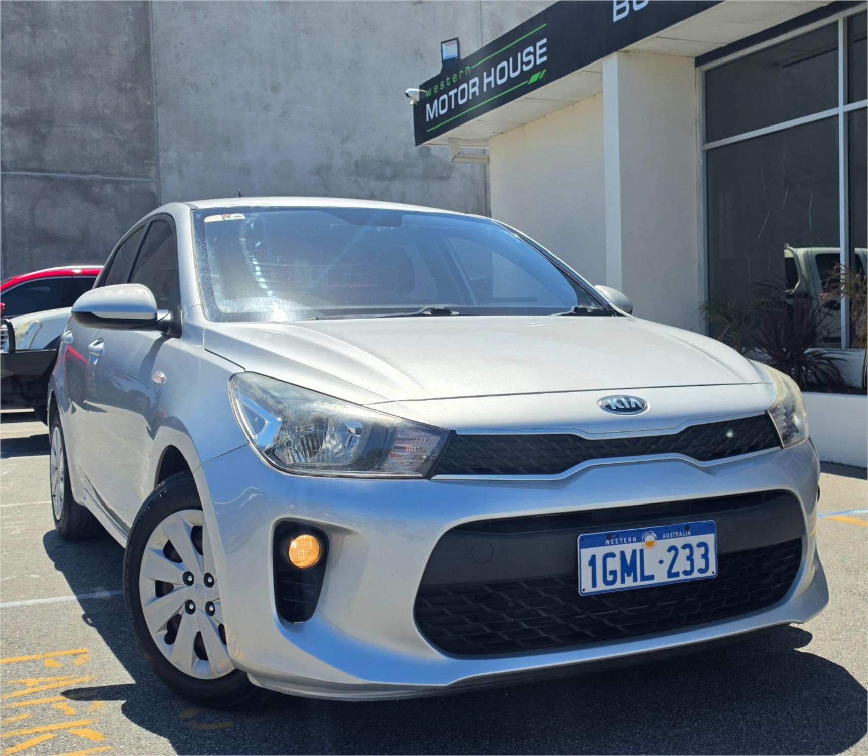 
								2018 Kia Rio S full									