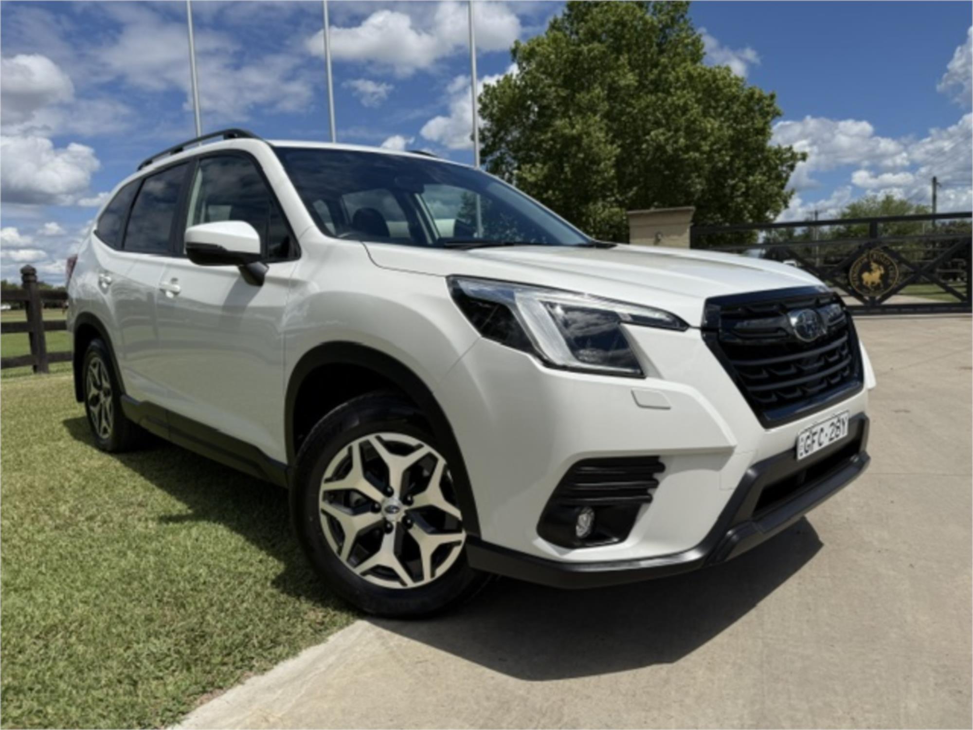 
								2024 SUBARU FORESTER 2.5i (AWD) full									