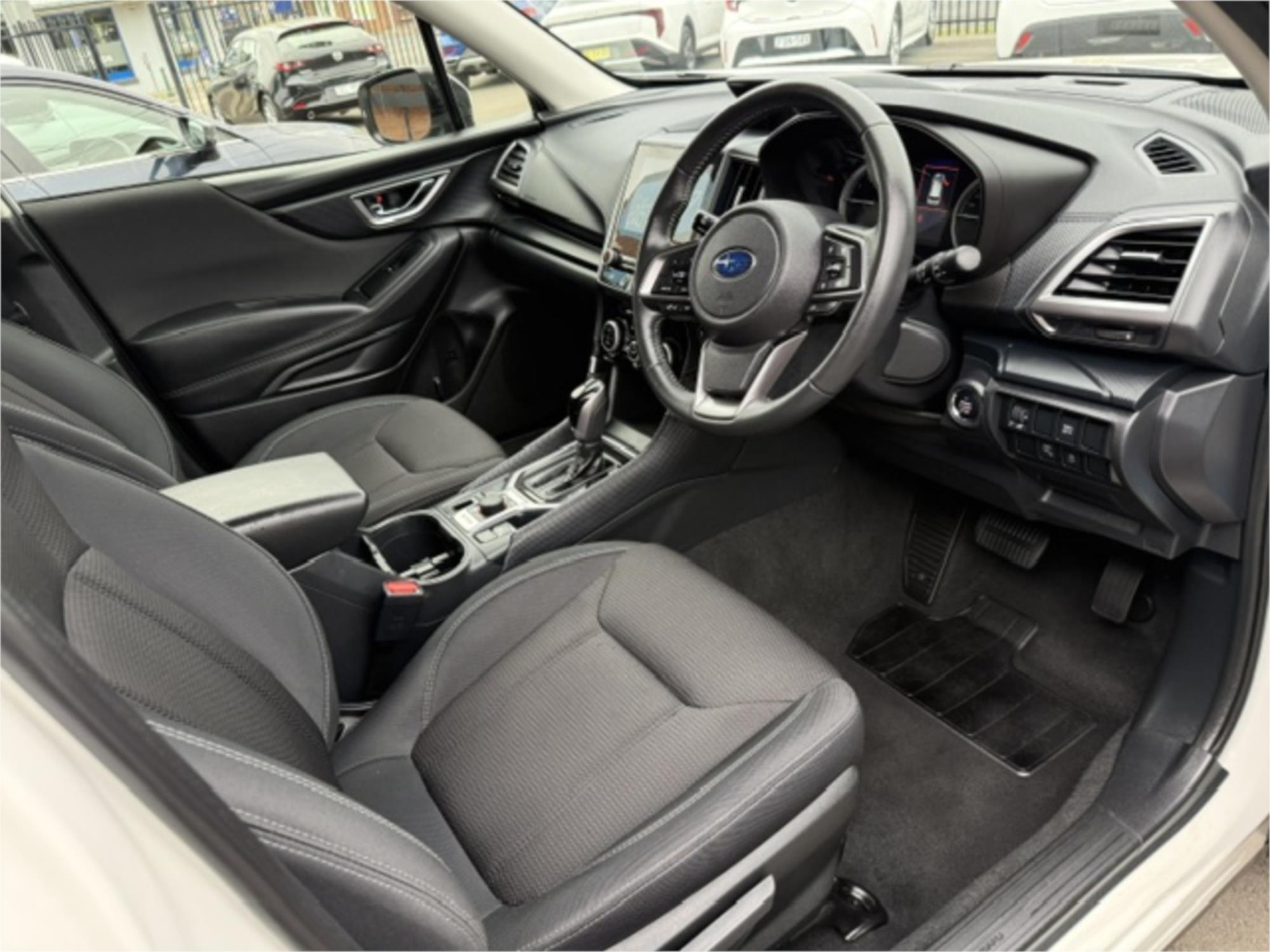 
								2024 SUBARU FORESTER 2.5i (AWD) full									