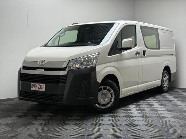 2020 TOYOTA HIACE LWB