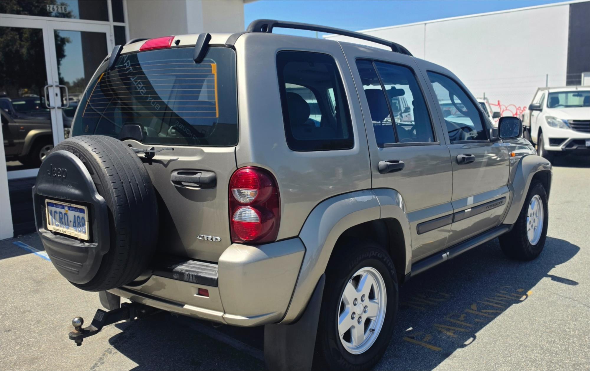 
								2007 Jeep Cherokee Sport full									