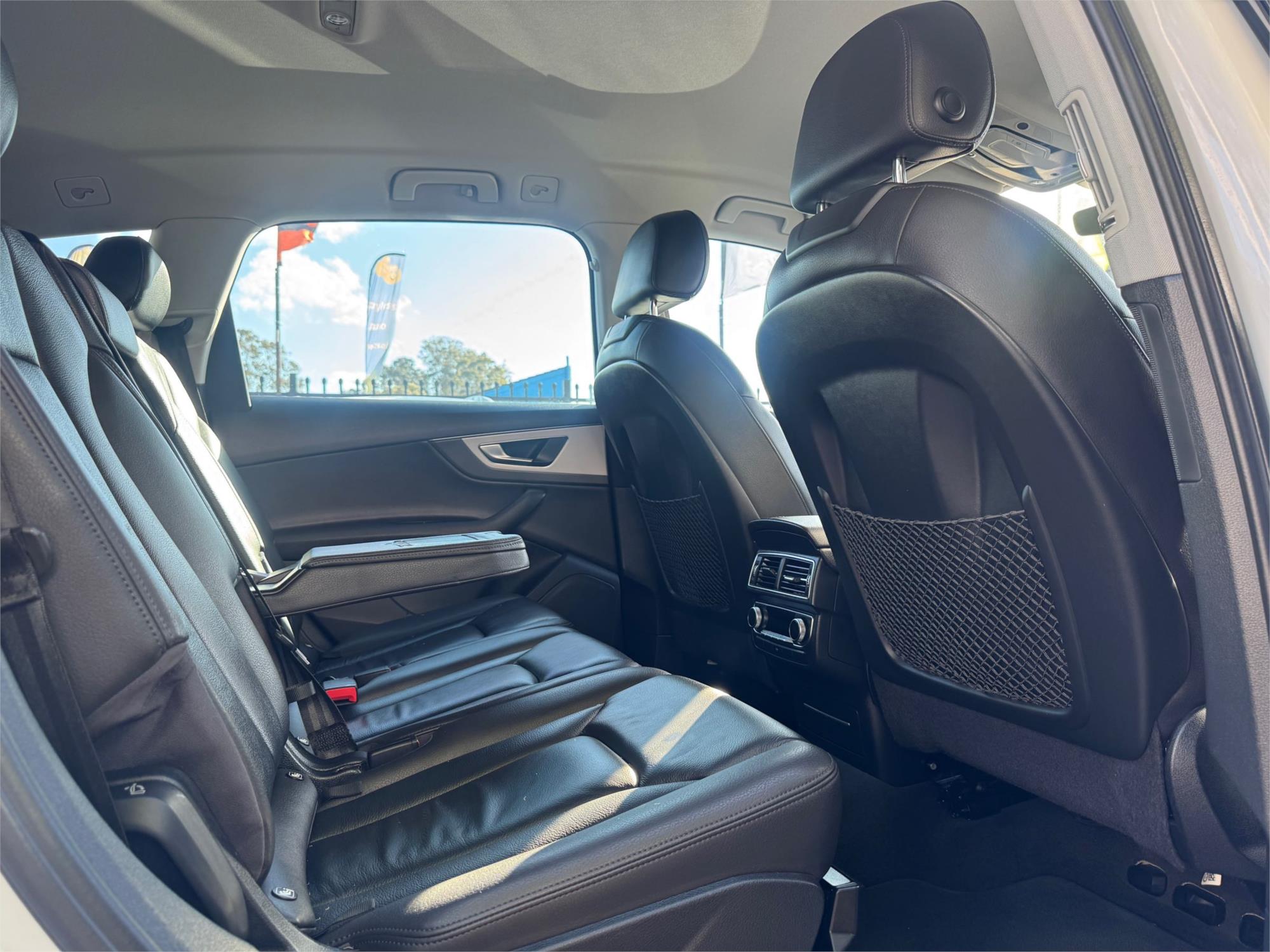 
								2016 Audi Q7 TDI full									