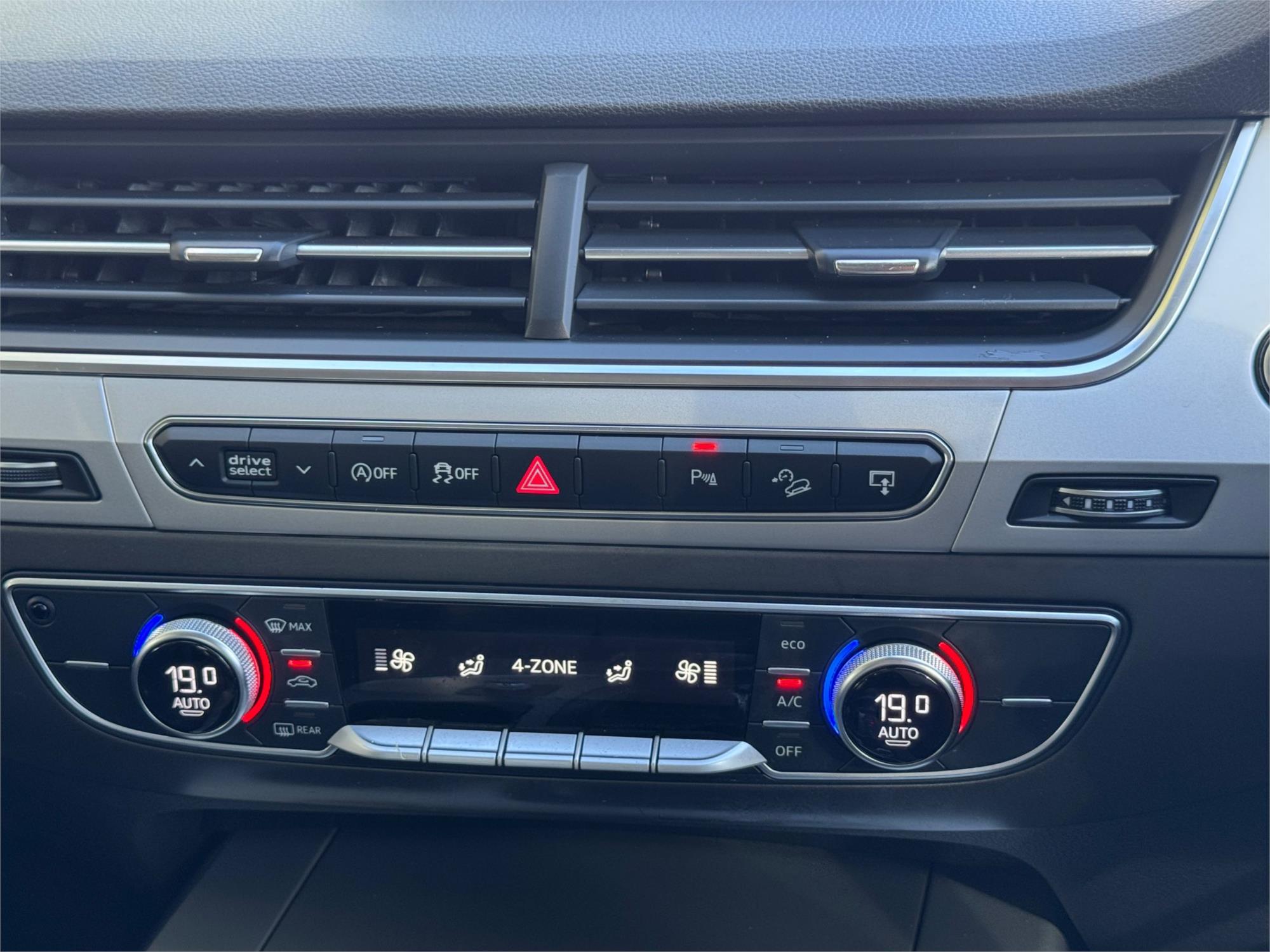 
								2016 Audi Q7 TDI full									