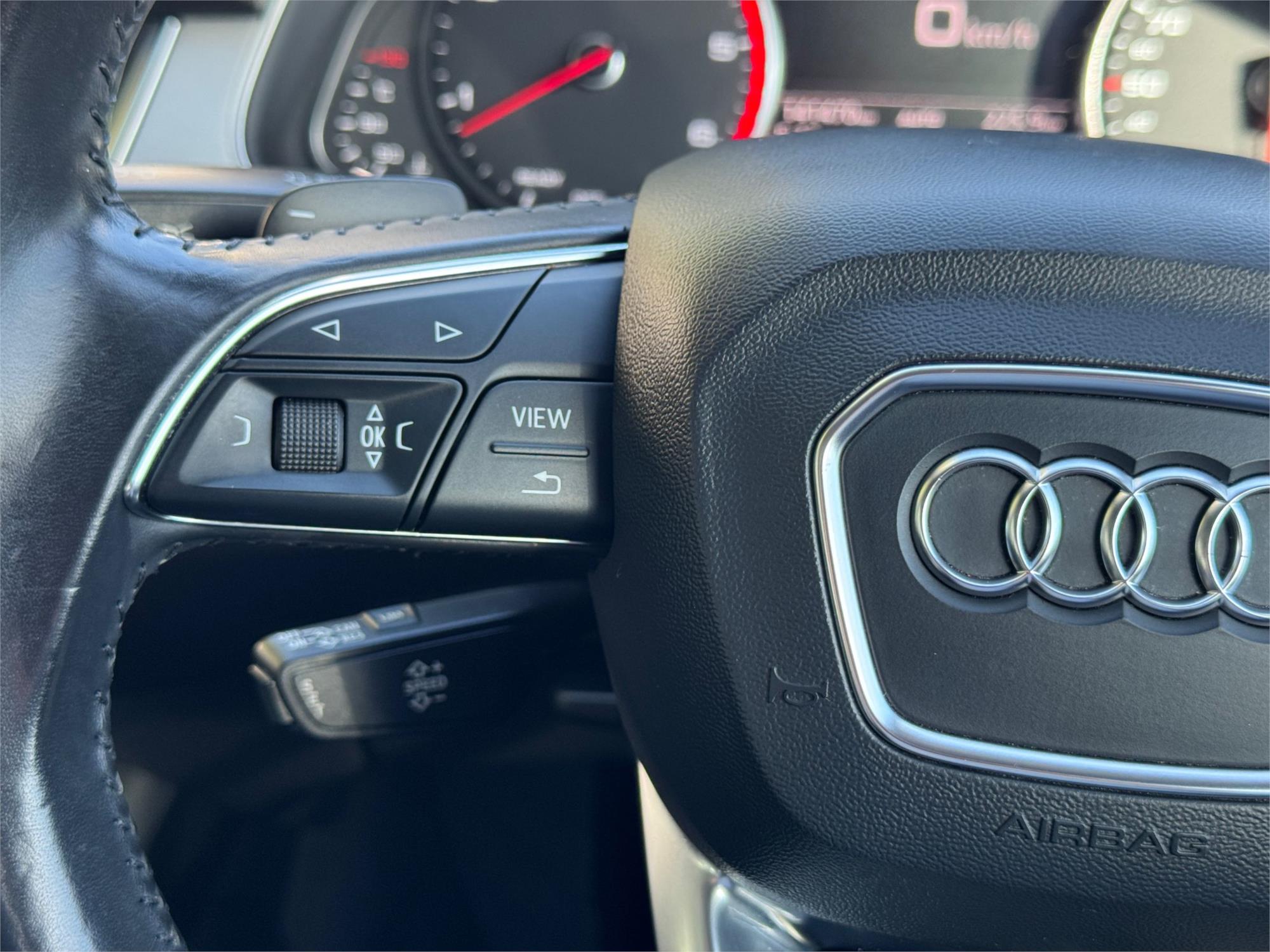 
								2016 Audi Q7 TDI full									