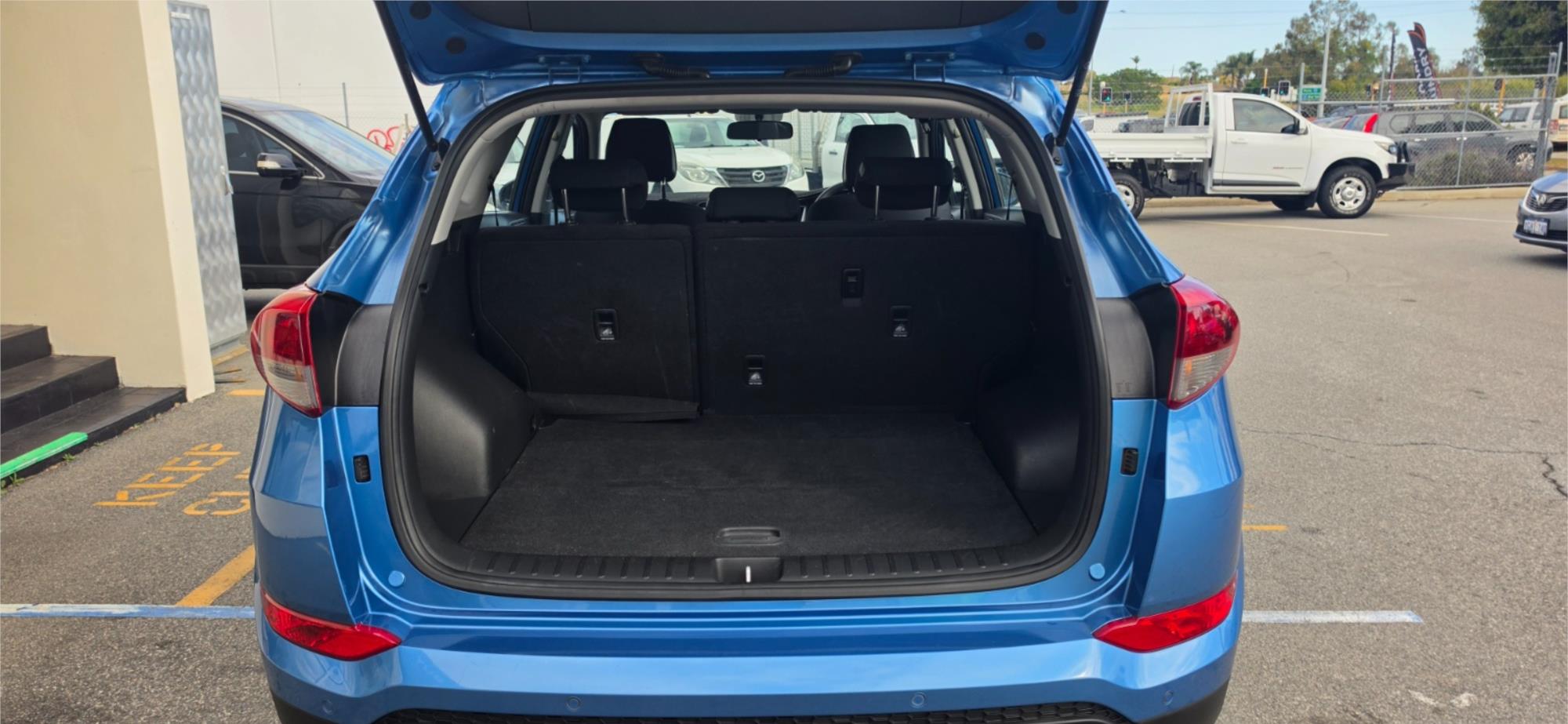 
								2017 Hyundai Tucson Active full									