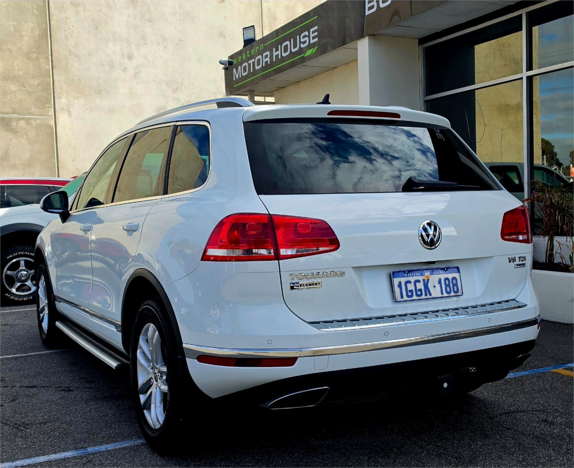 
								2016 Volkswagen Touareg 150TDI Element full									