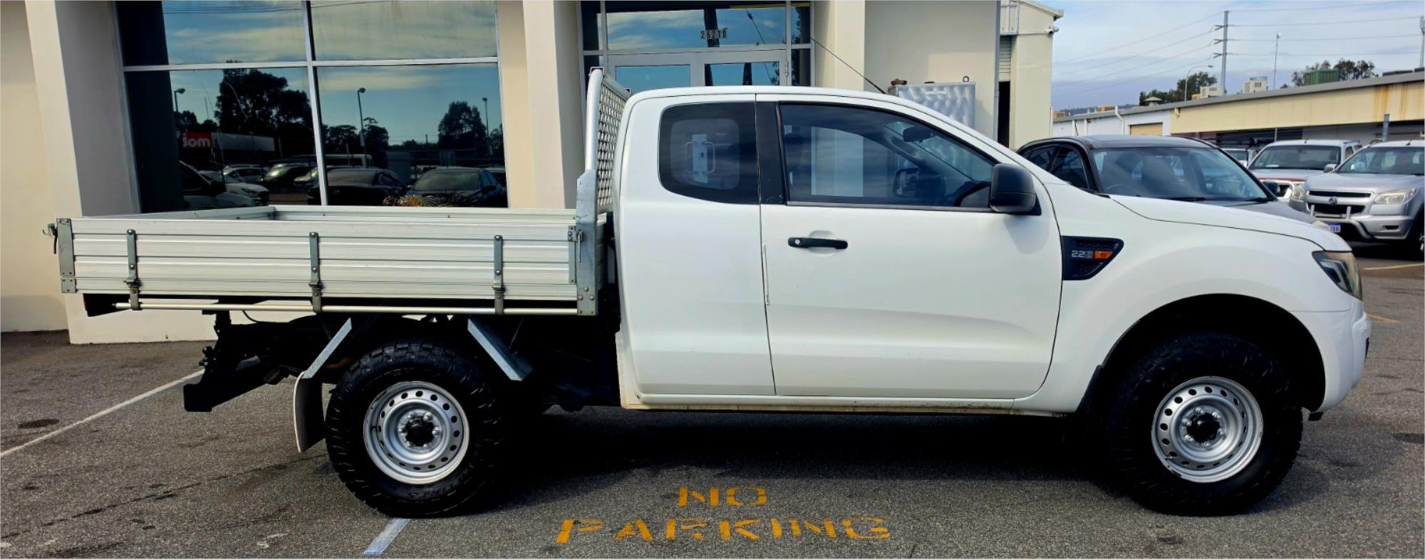 
								2012 Ford Ranger XL Hi-Rider full									