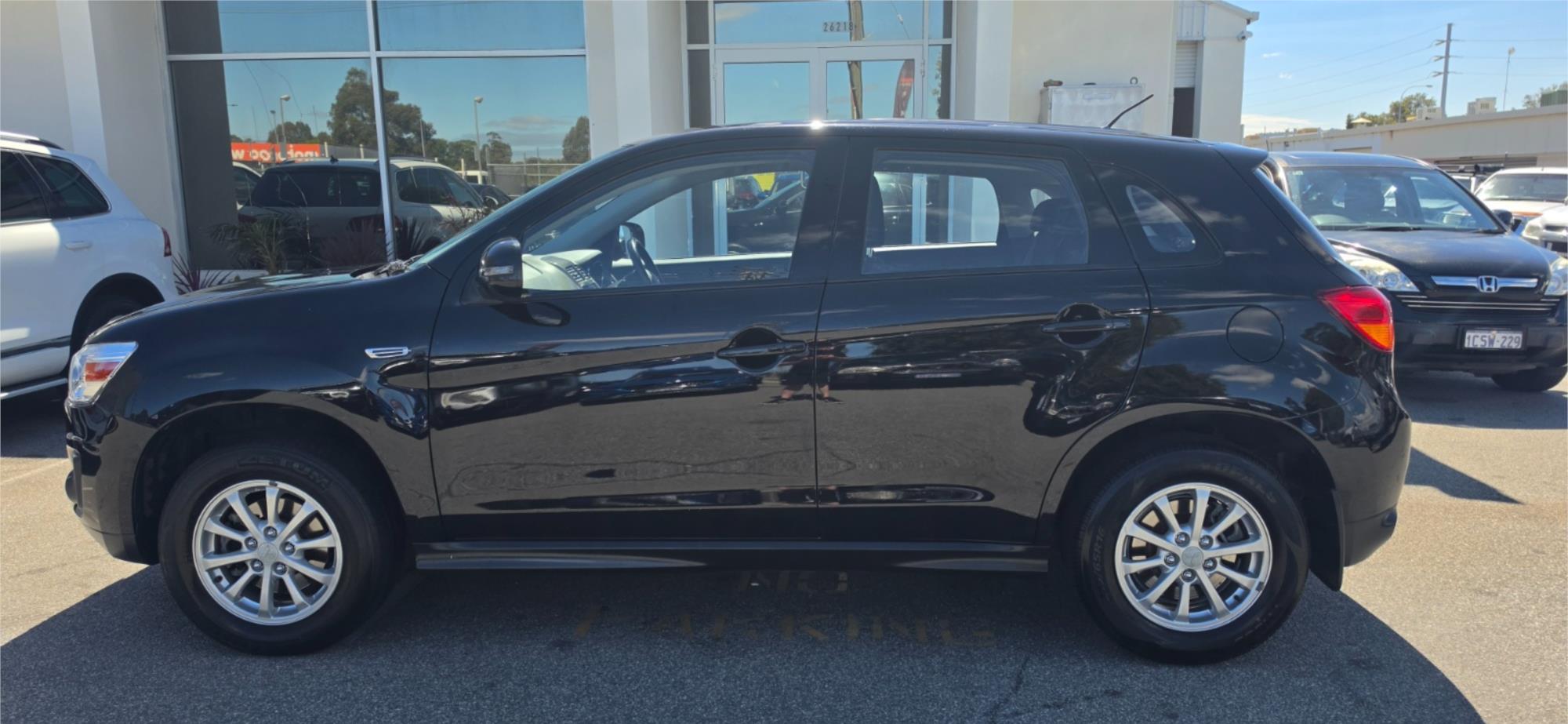 
								2013 Mitsubishi ASX full									
