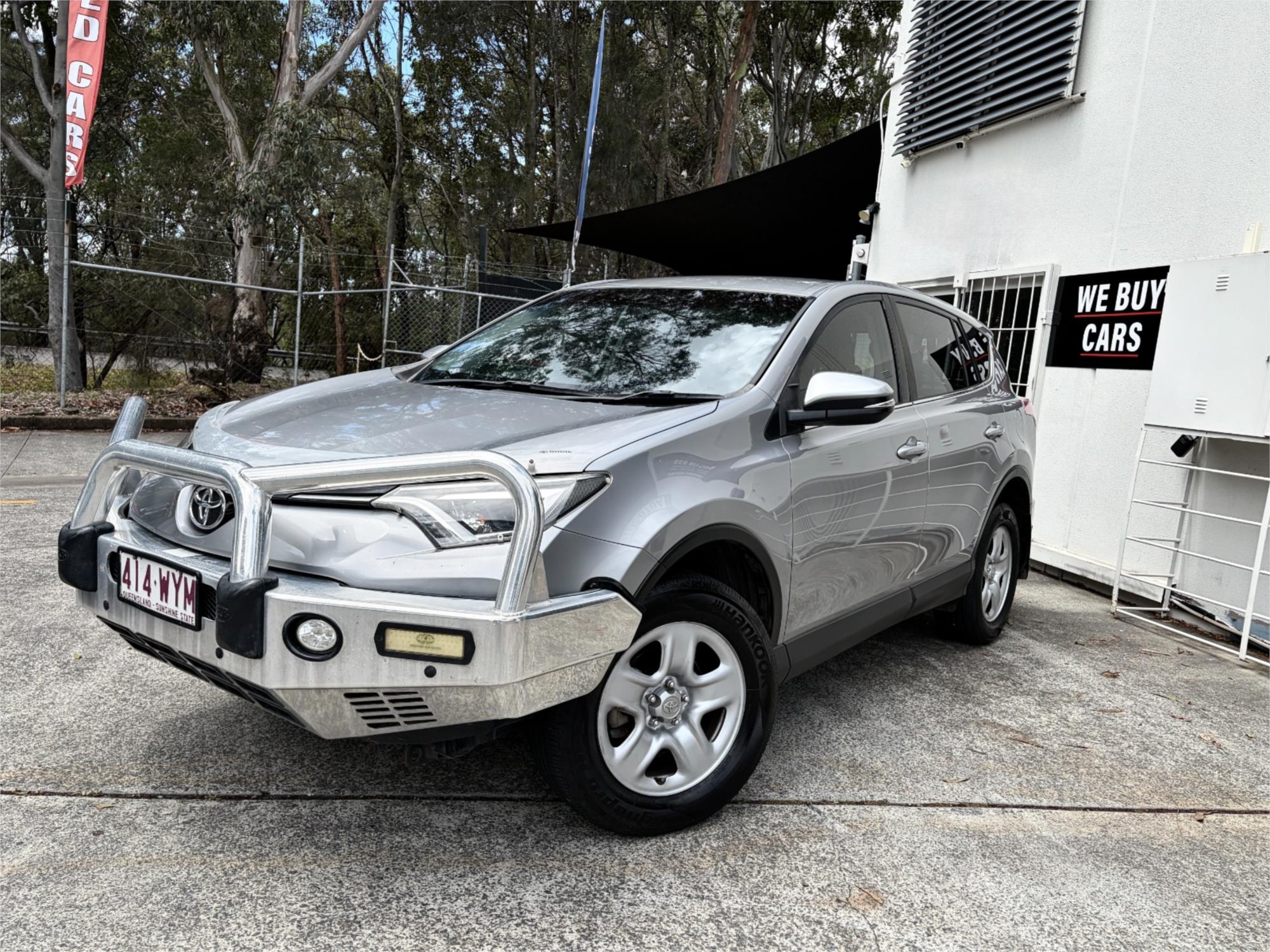 
								2016 Toyota RAV4 GX full									