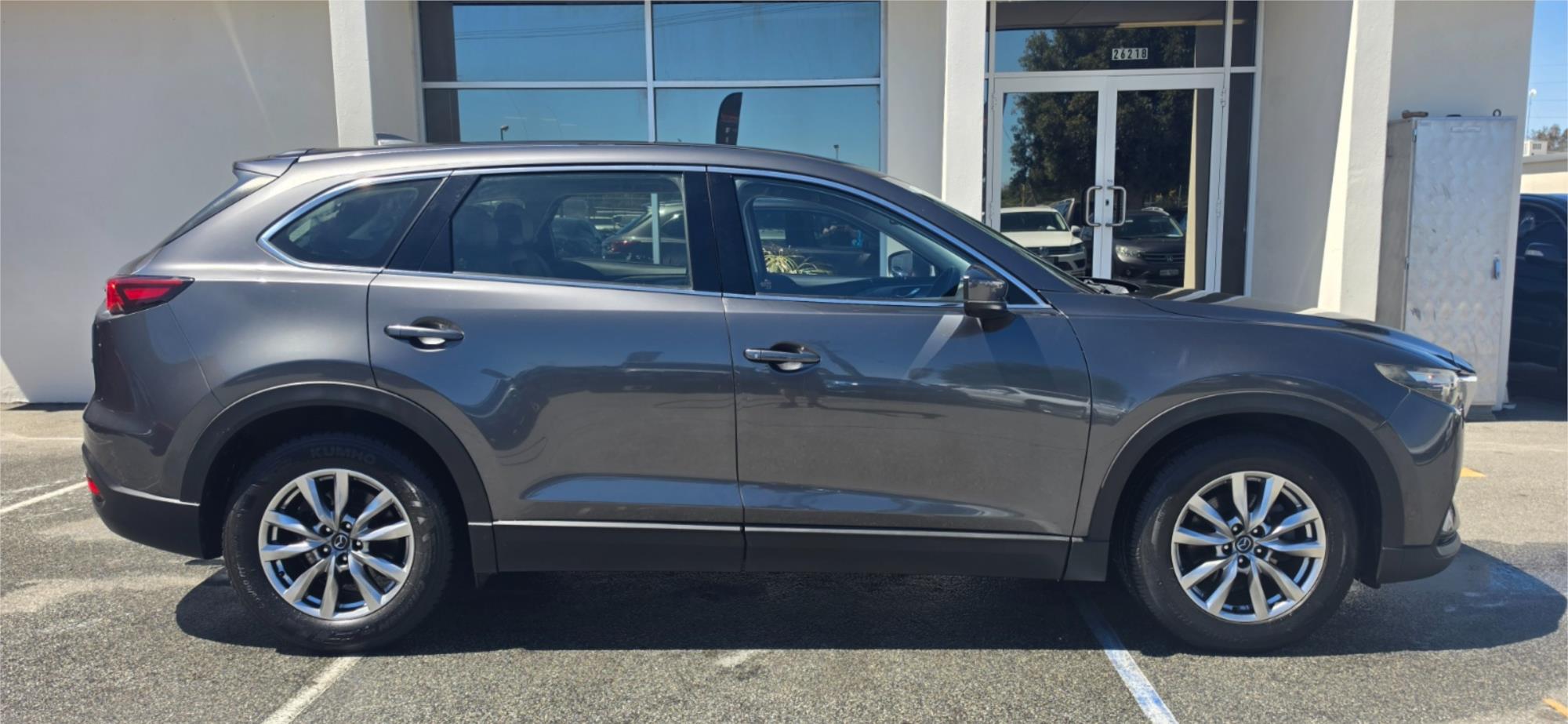 
								2016 Mazda CX-9 Touring full									