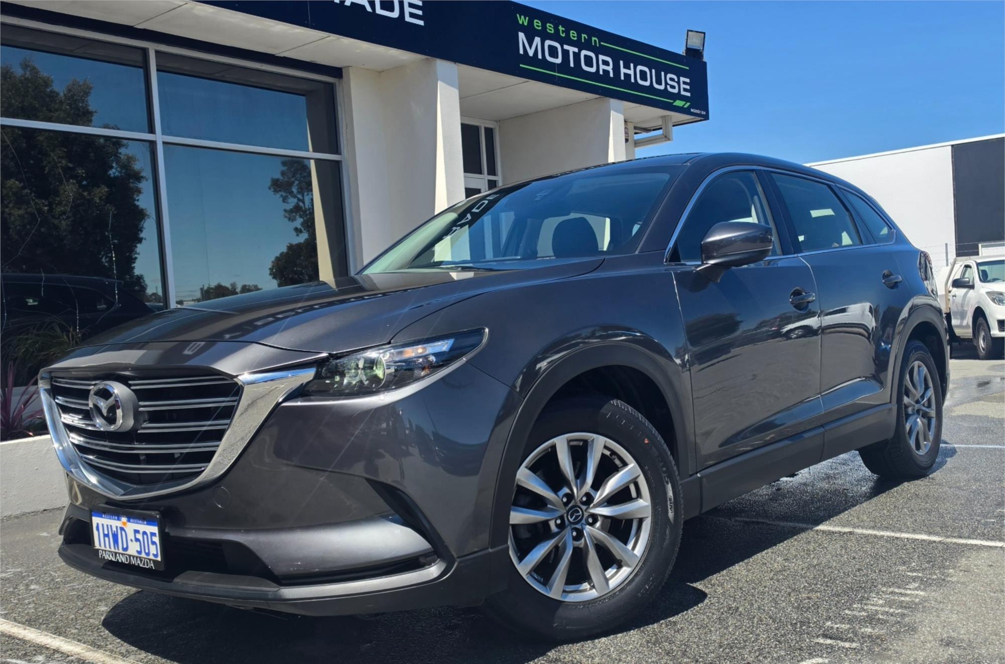 
								2016 Mazda CX-9 Touring full									