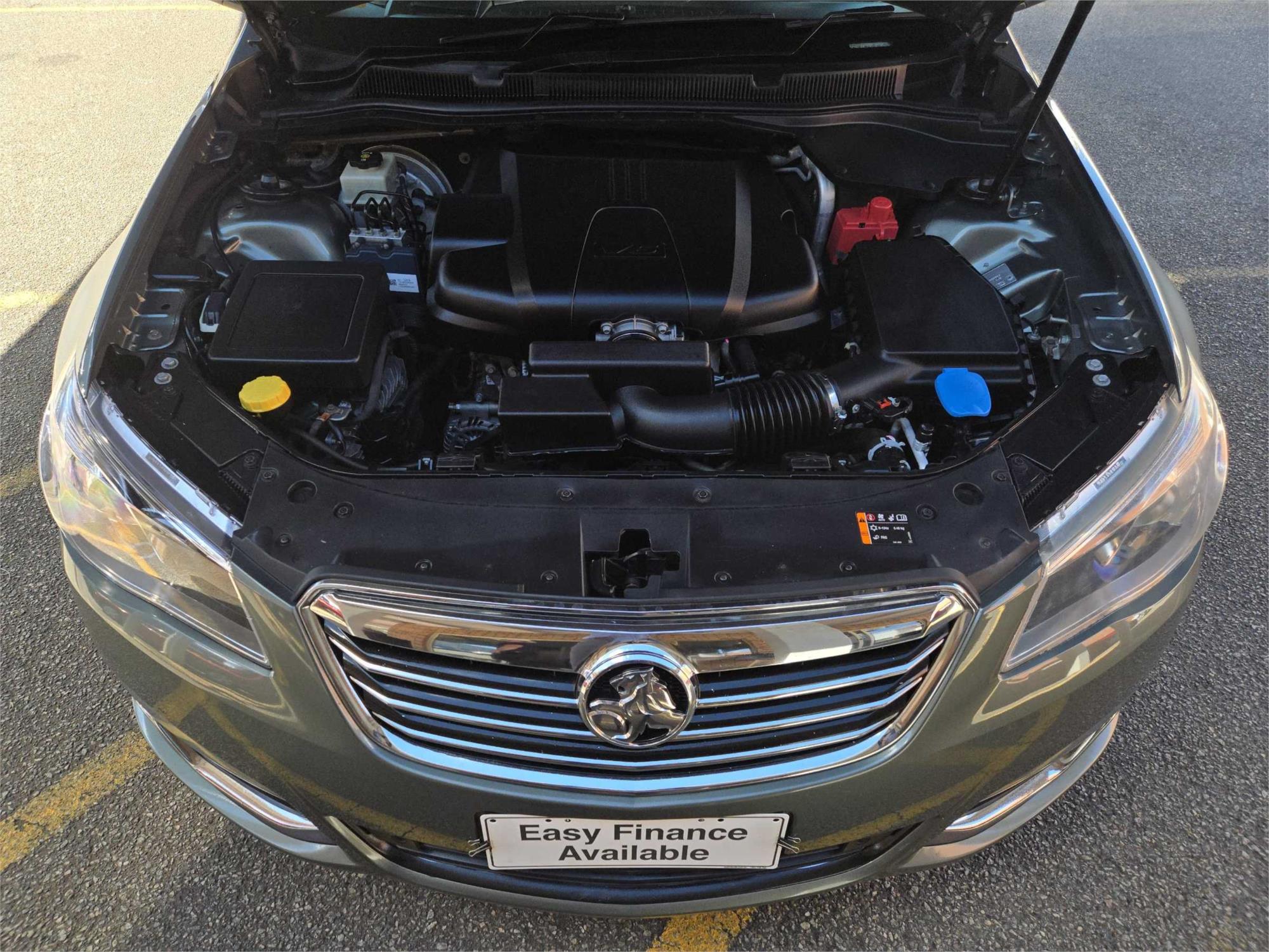 
								2013 Holden Calais V full									