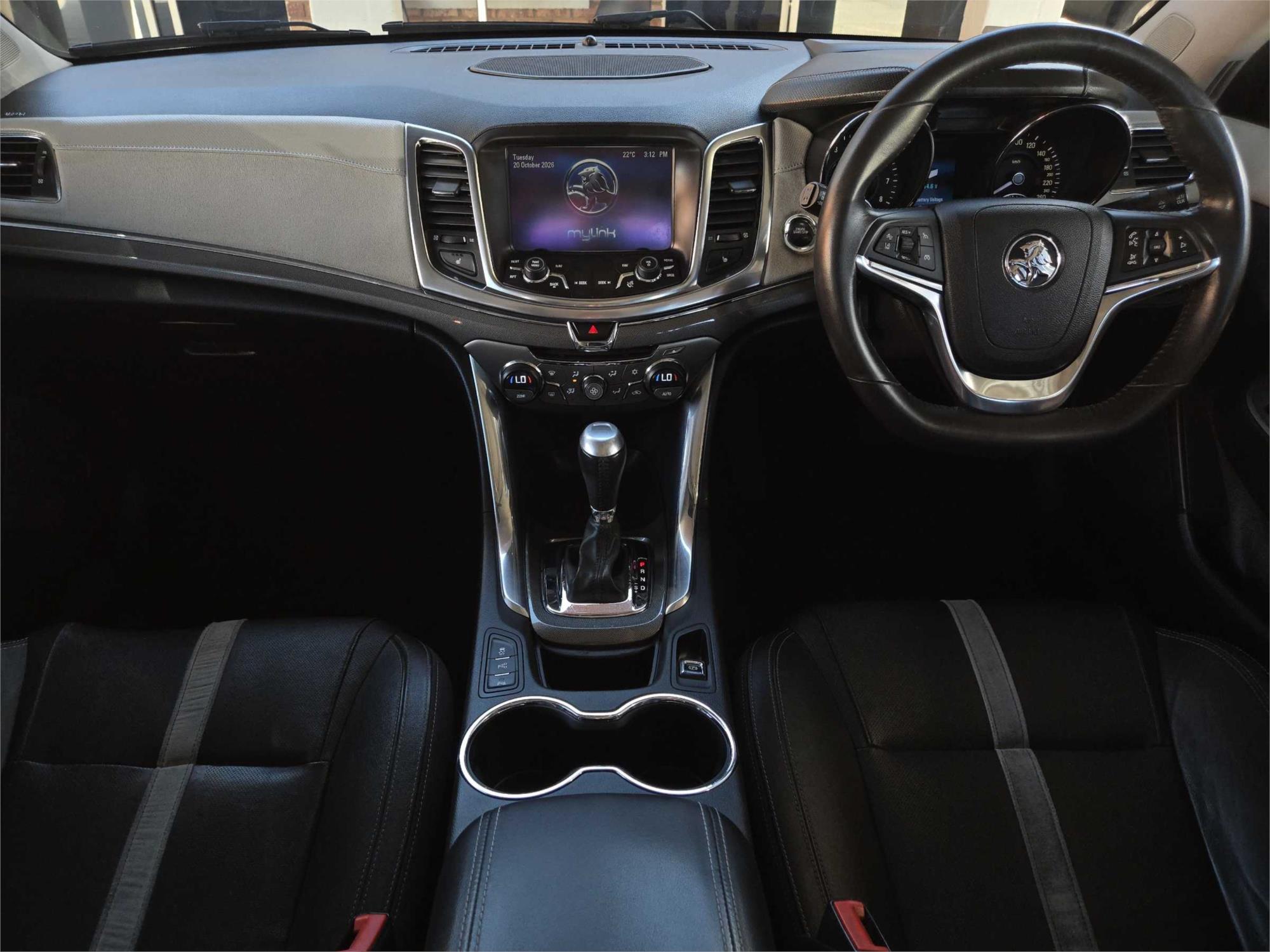 
								2013 Holden Calais V full									