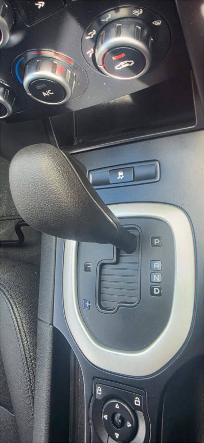 
								2009 Holden Commodore SV6 full									
