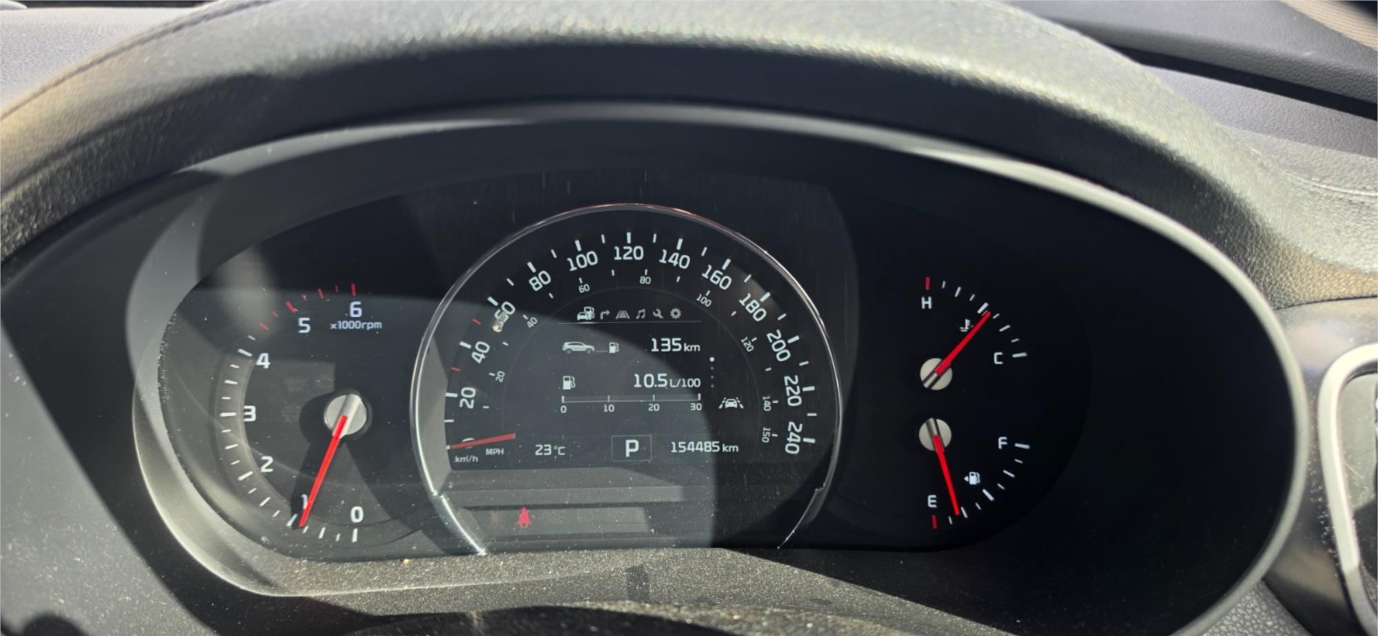 
								2015 Kia Sorento Platinum full									