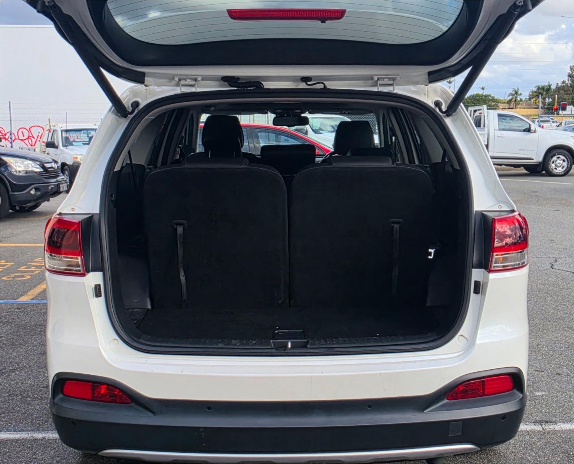 
								2015 Kia Sorento Platinum full									