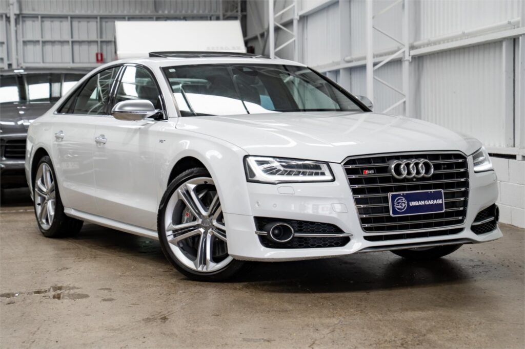 2014 AUDI S8 4.0 TFSI QUATTRO