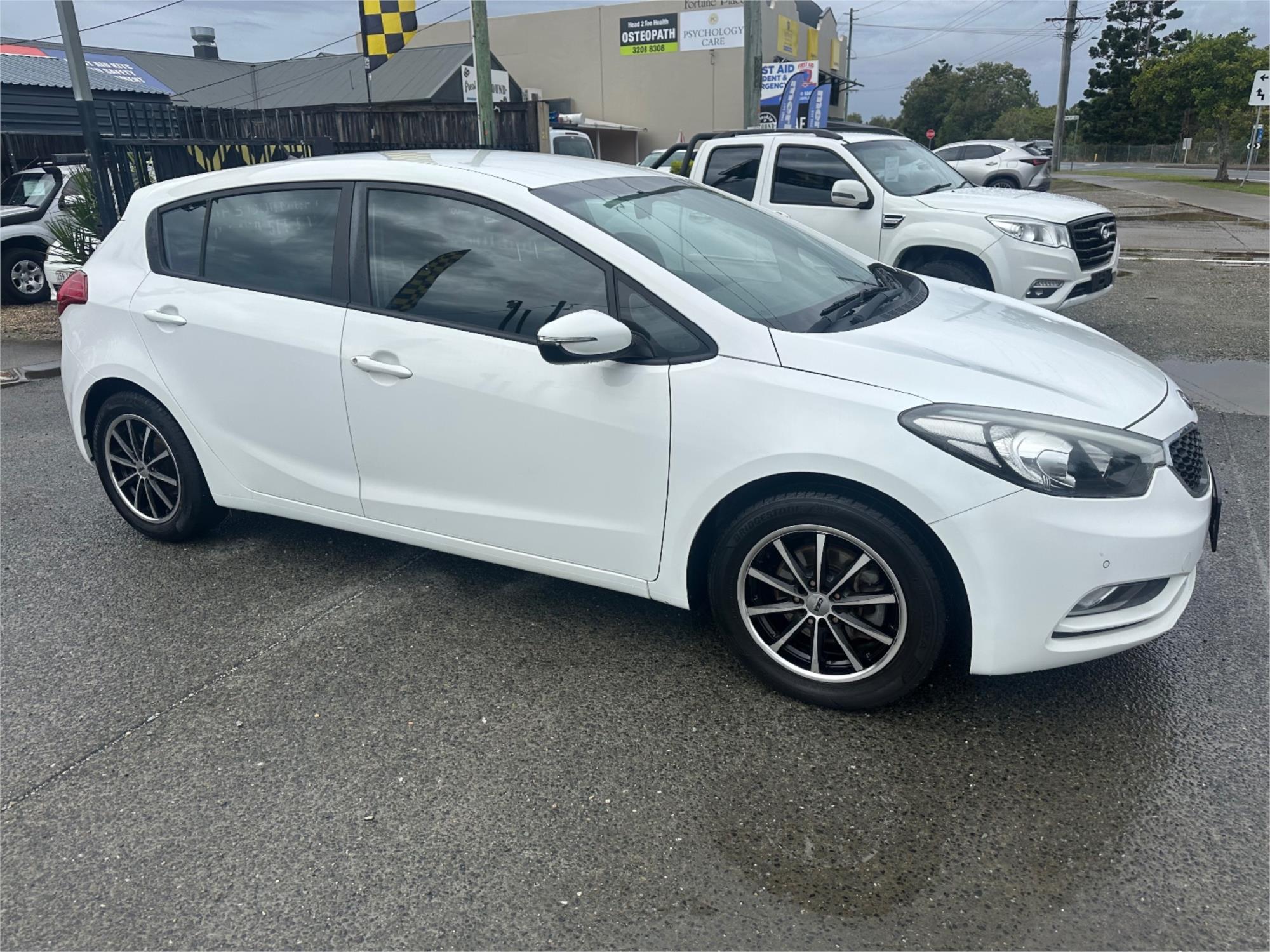
								2015 Kia Cerato S full									
