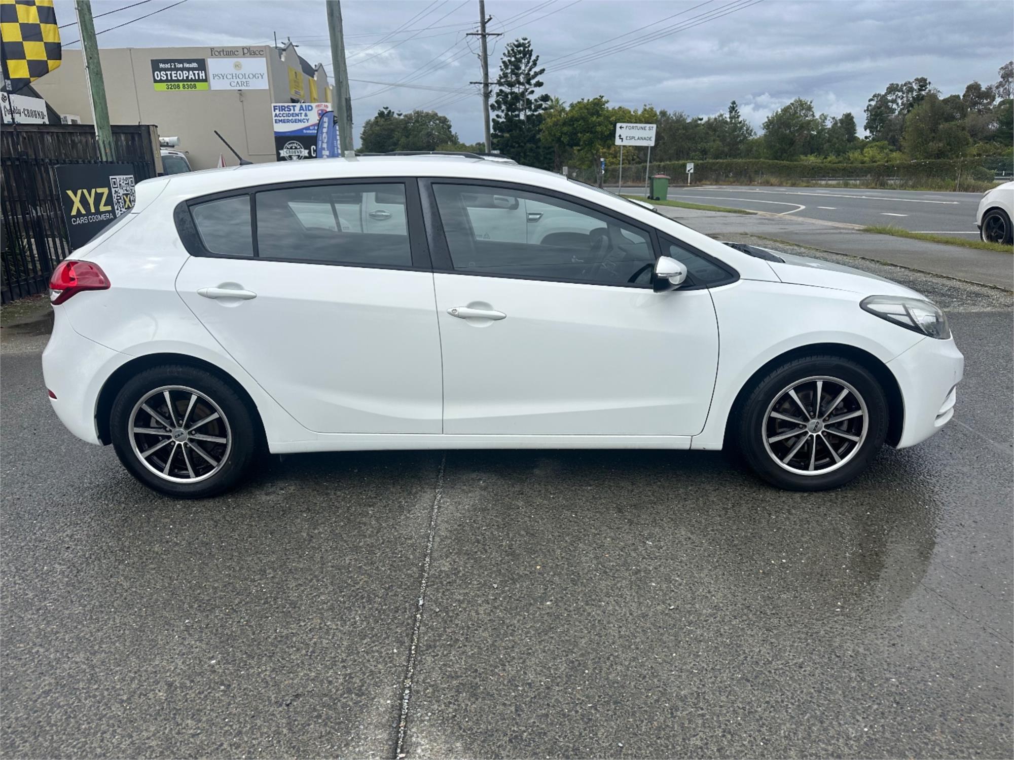 
								2015 Kia Cerato S full									
