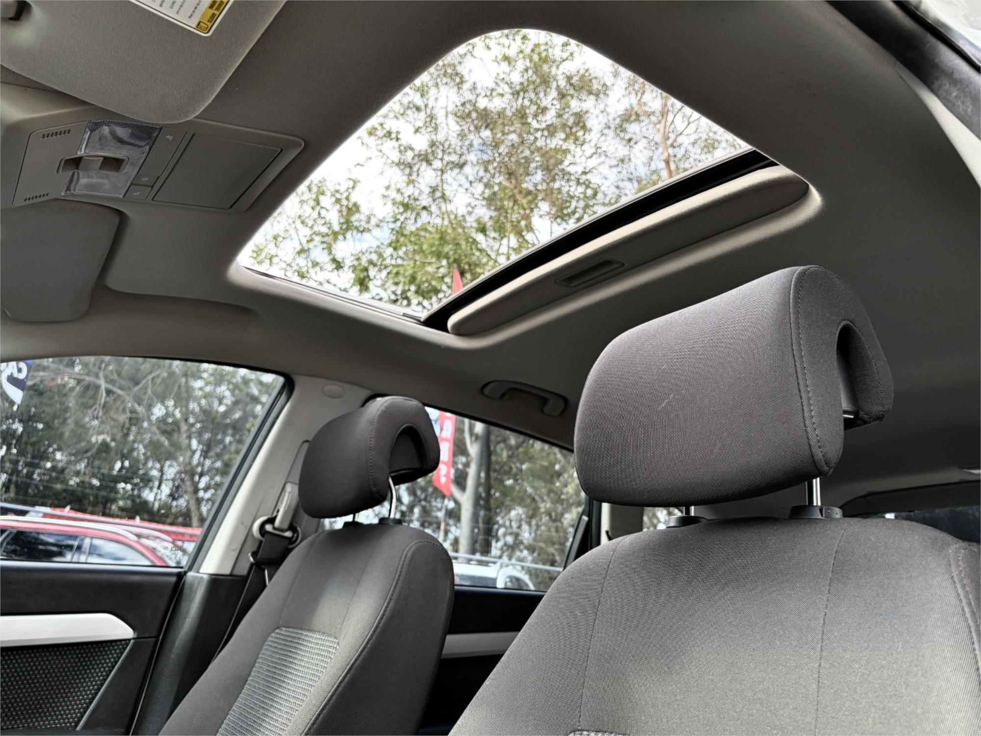 
								2012 Holden Captiva 7 SX full									
