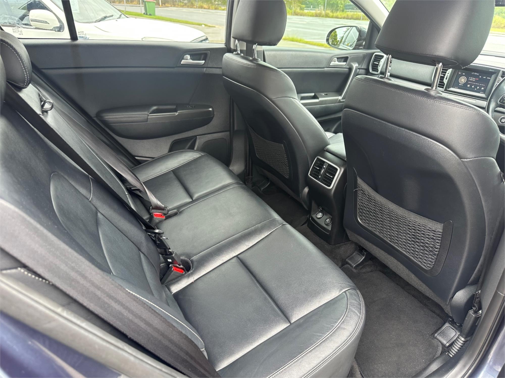 
								2017 Kia Sportage SLi full									