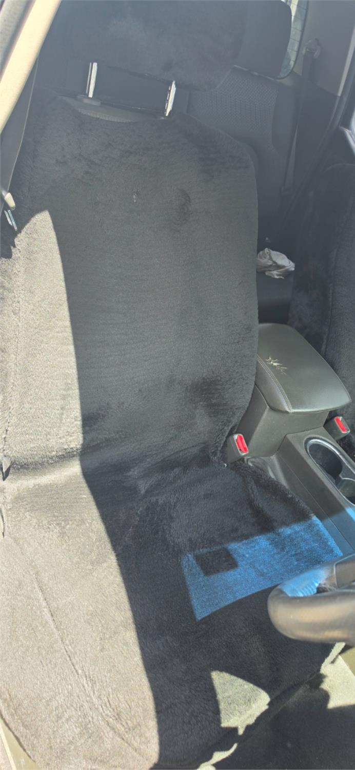 
								2012 Nissan Navara ST full									