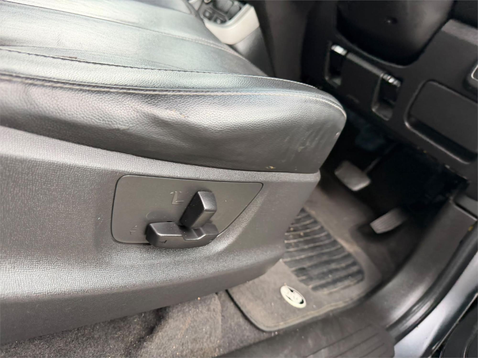 
								2017 HOLDEN COLORADO Z71 (4×4) full									