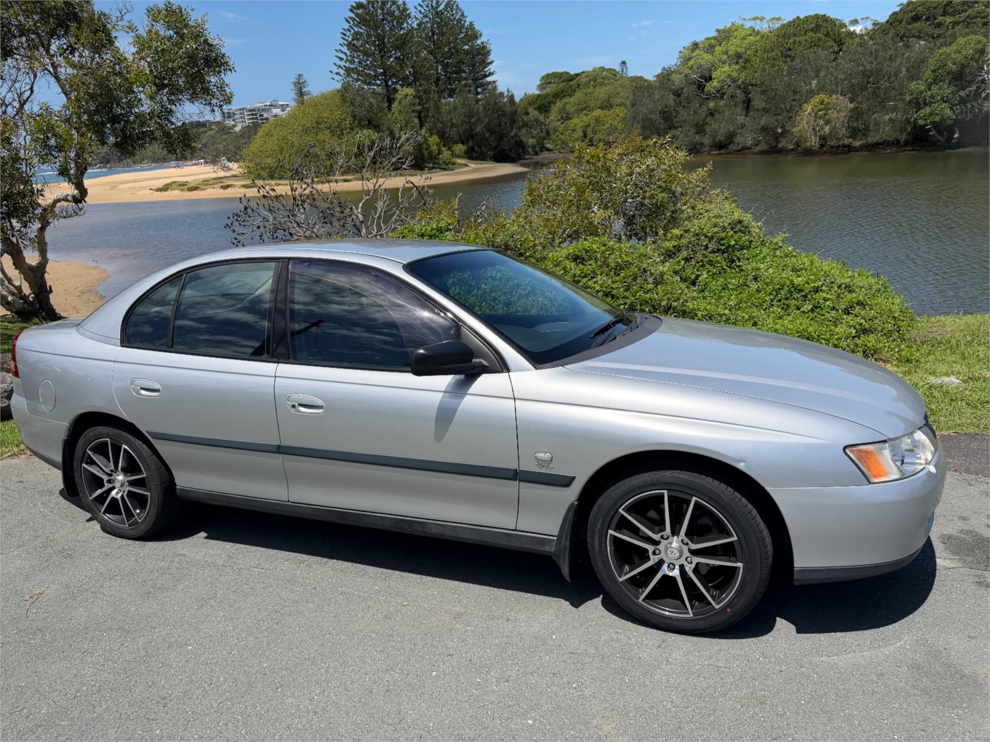 
								2004 HOLDEN COMMODORE EXECUTIVE full									
