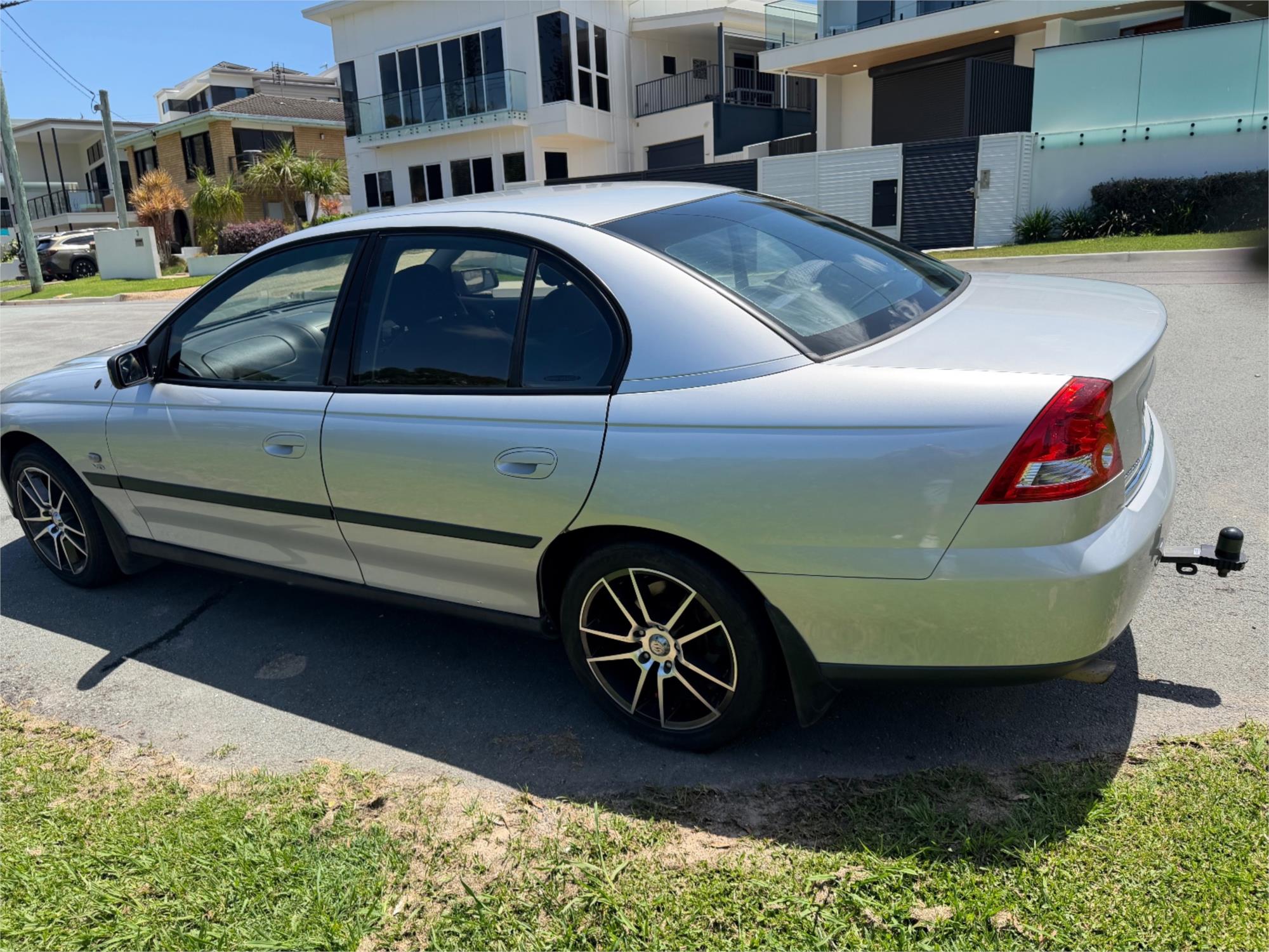 
								2004 HOLDEN COMMODORE EXECUTIVE full									