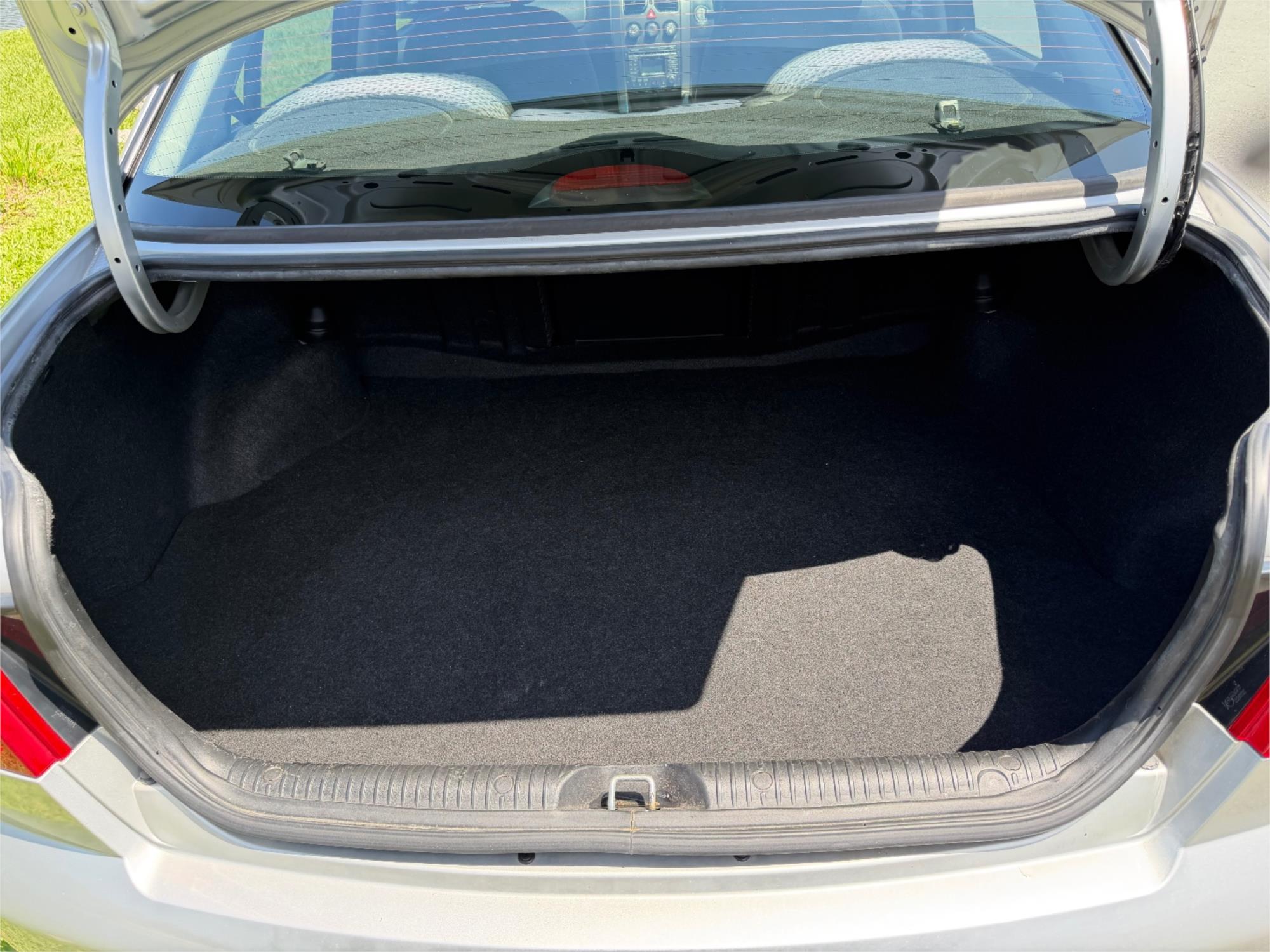 
								2004 HOLDEN COMMODORE EXECUTIVE full									