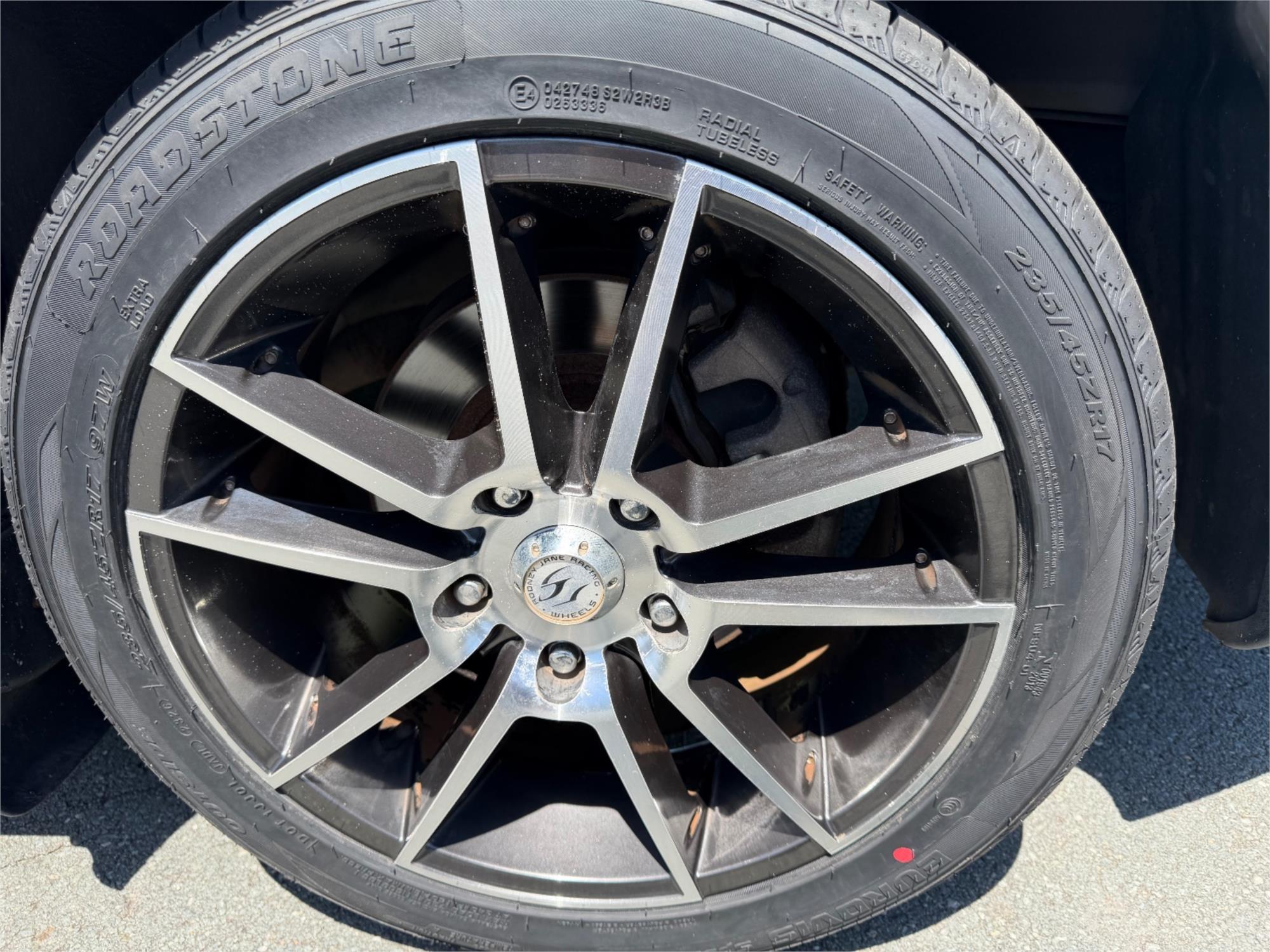
								2004 HOLDEN COMMODORE EXECUTIVE full									