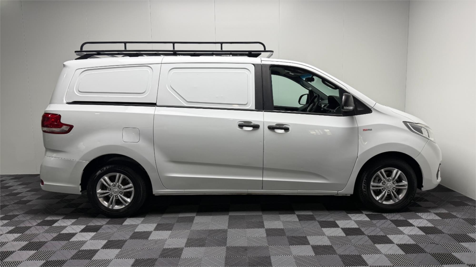 
								2020 LDV G10 LIFT DOOR full									