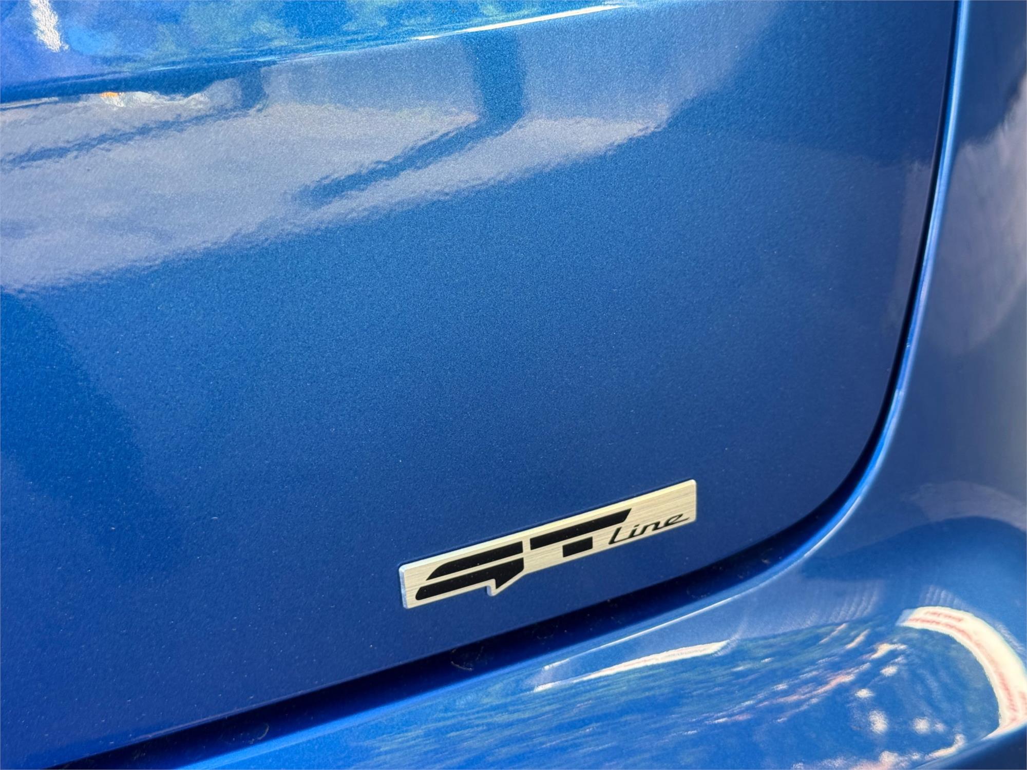 
								2025 Kia K4 GT-Line full									