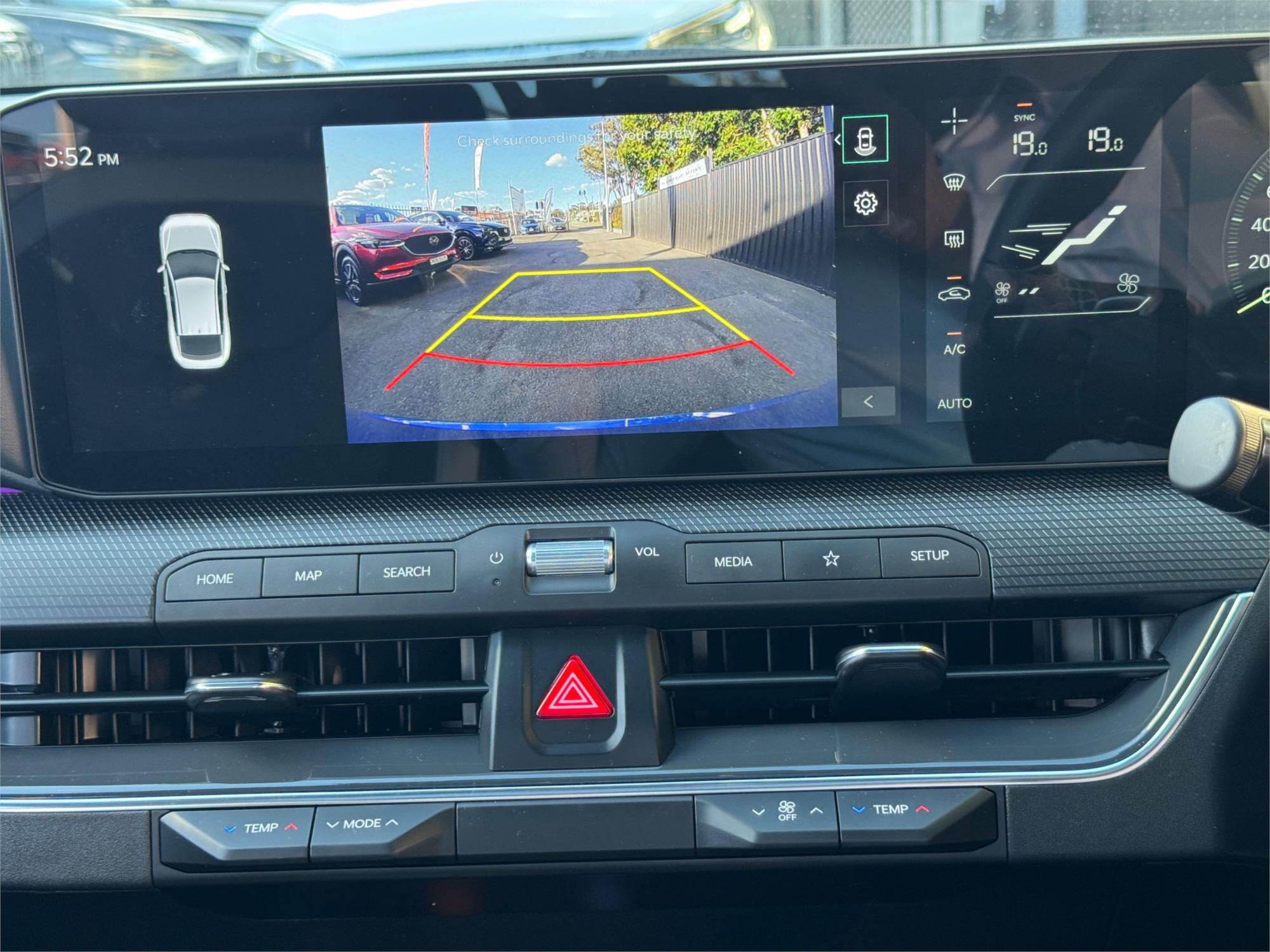 
								2025 Kia K4 GT-Line full									