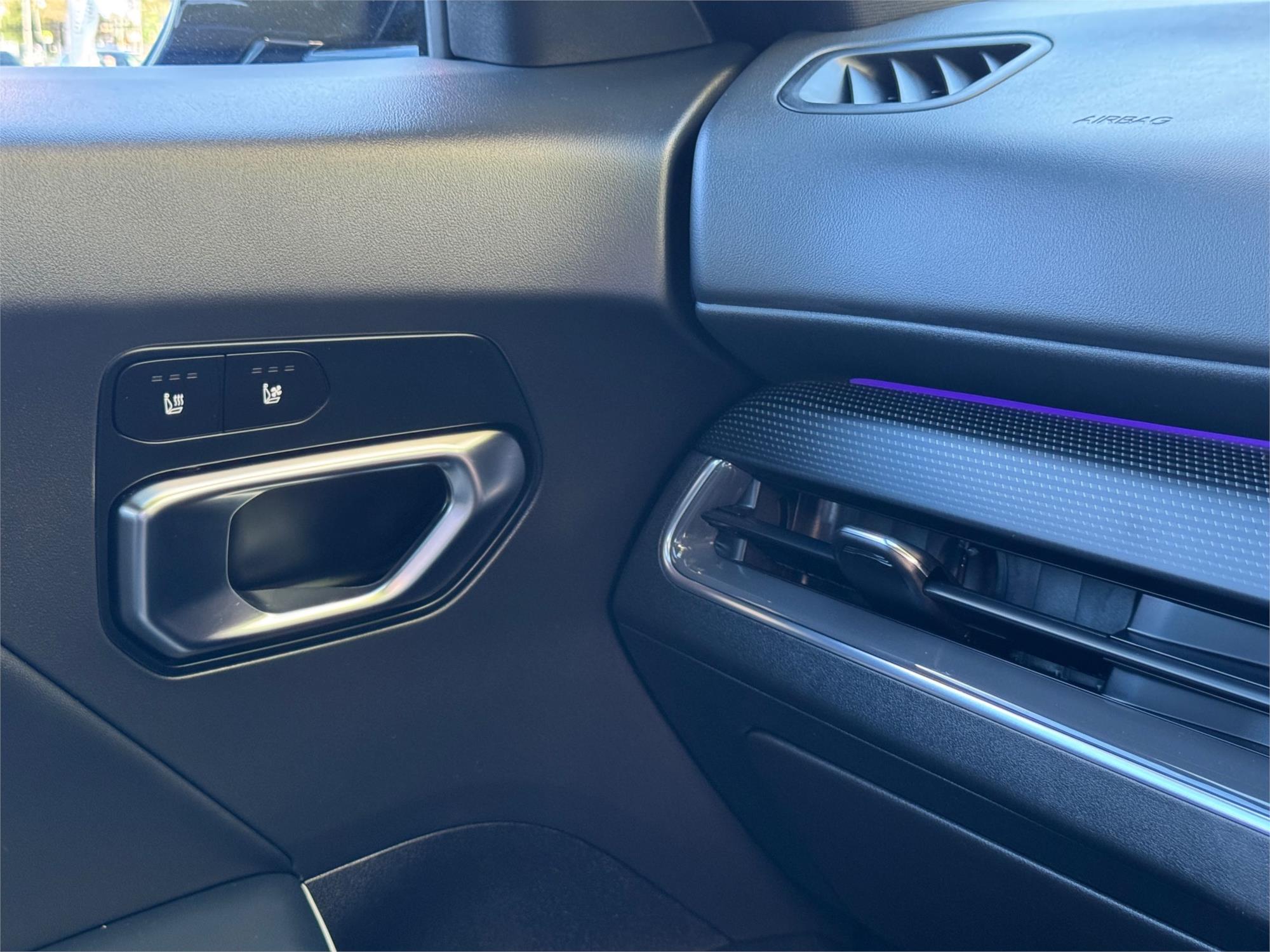 
								2025 Kia K4 GT-Line full									