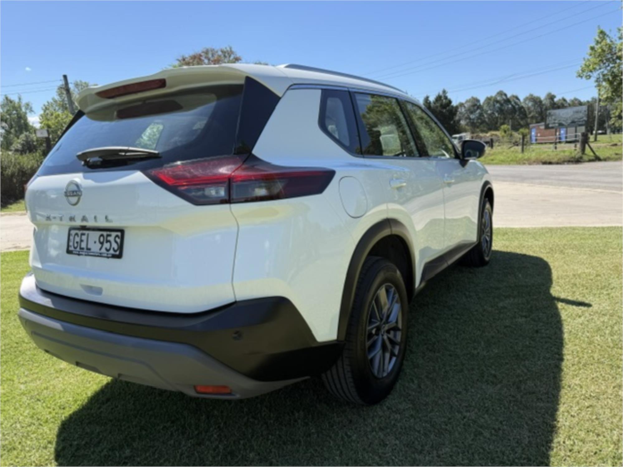 
								2024 NISSAN X-TRAIL ST (2WD) full									