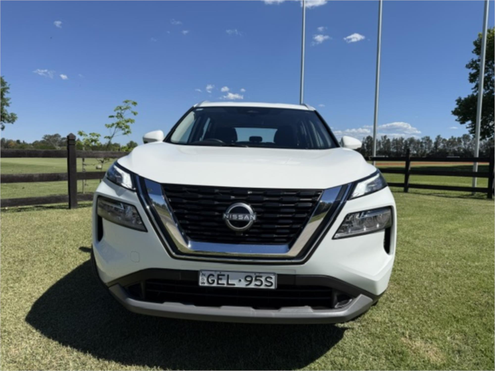 
								2024 NISSAN X-TRAIL ST (2WD) full									