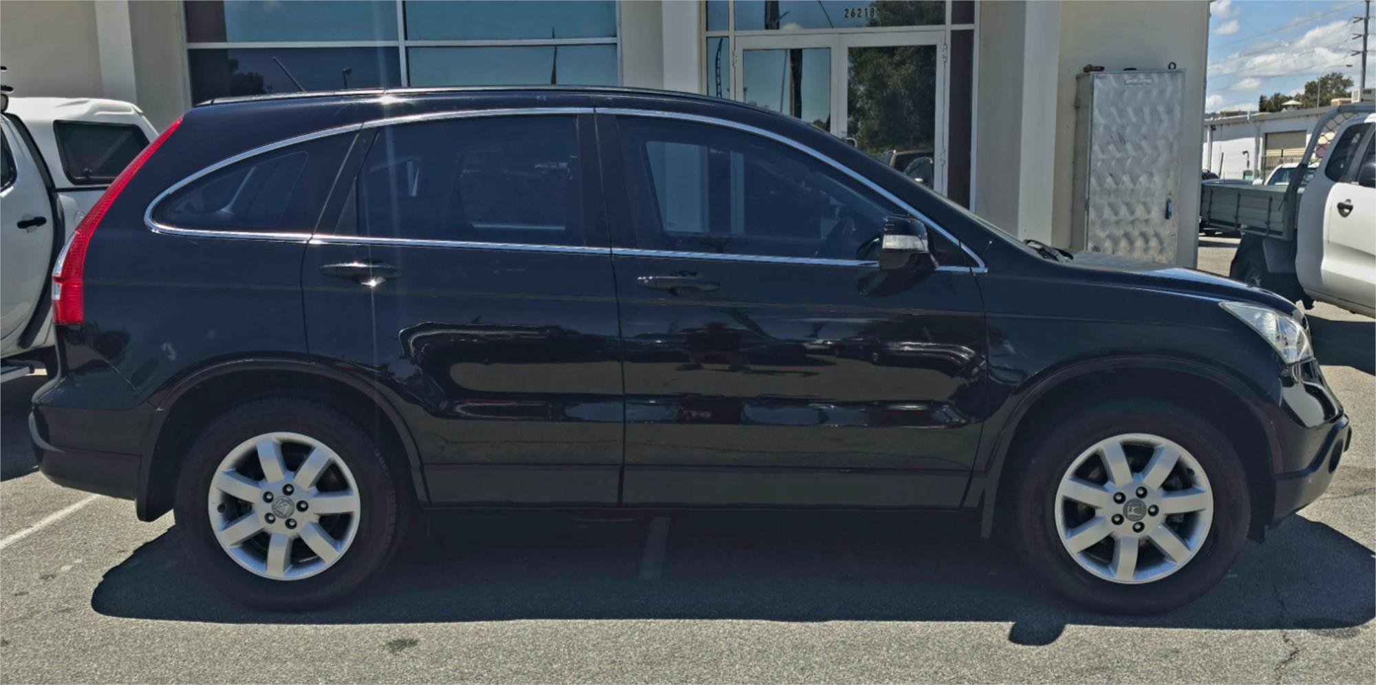 
								2007 Honda CR-V Luxury full									